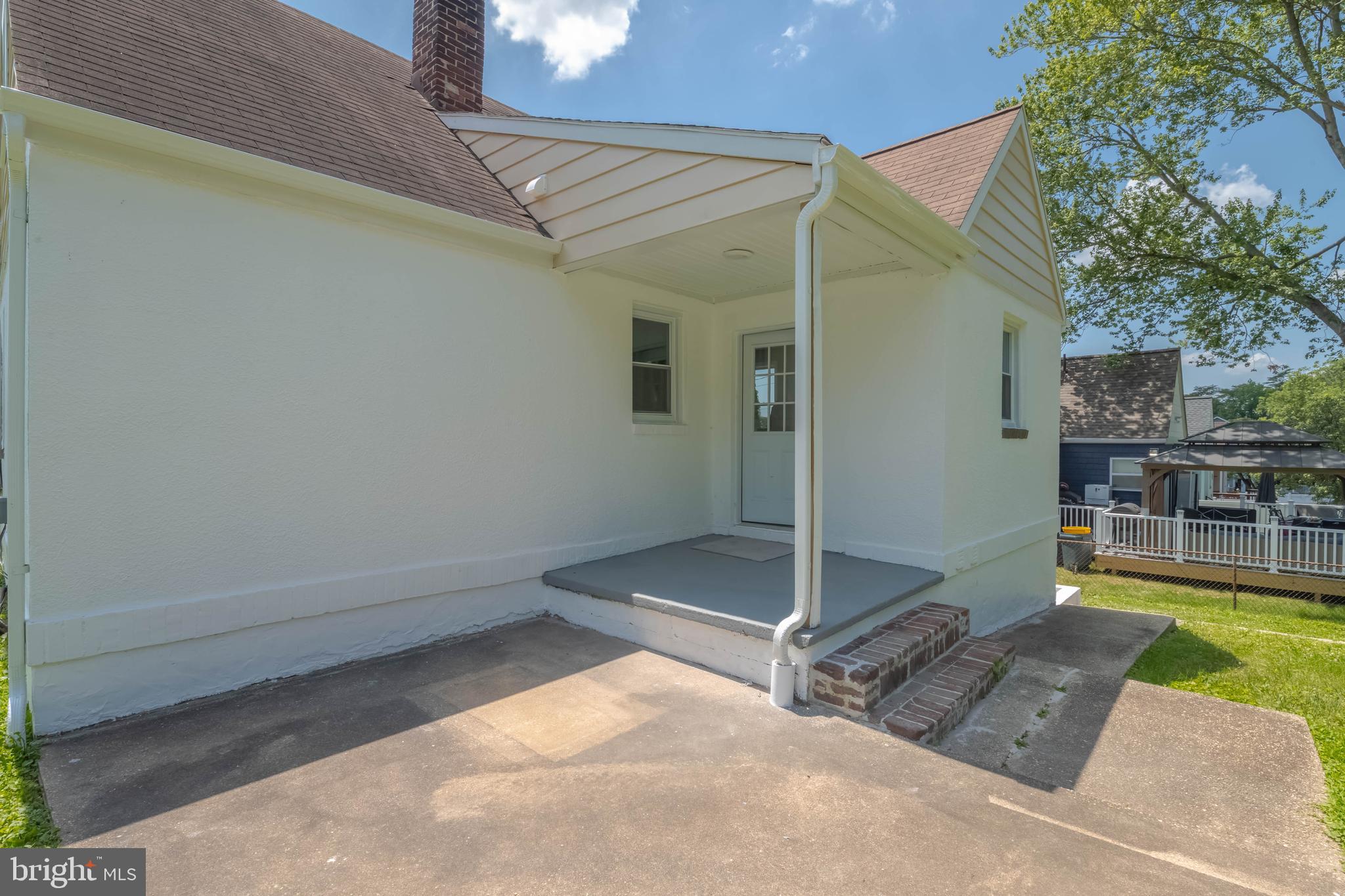 PERRYHALL - Residential