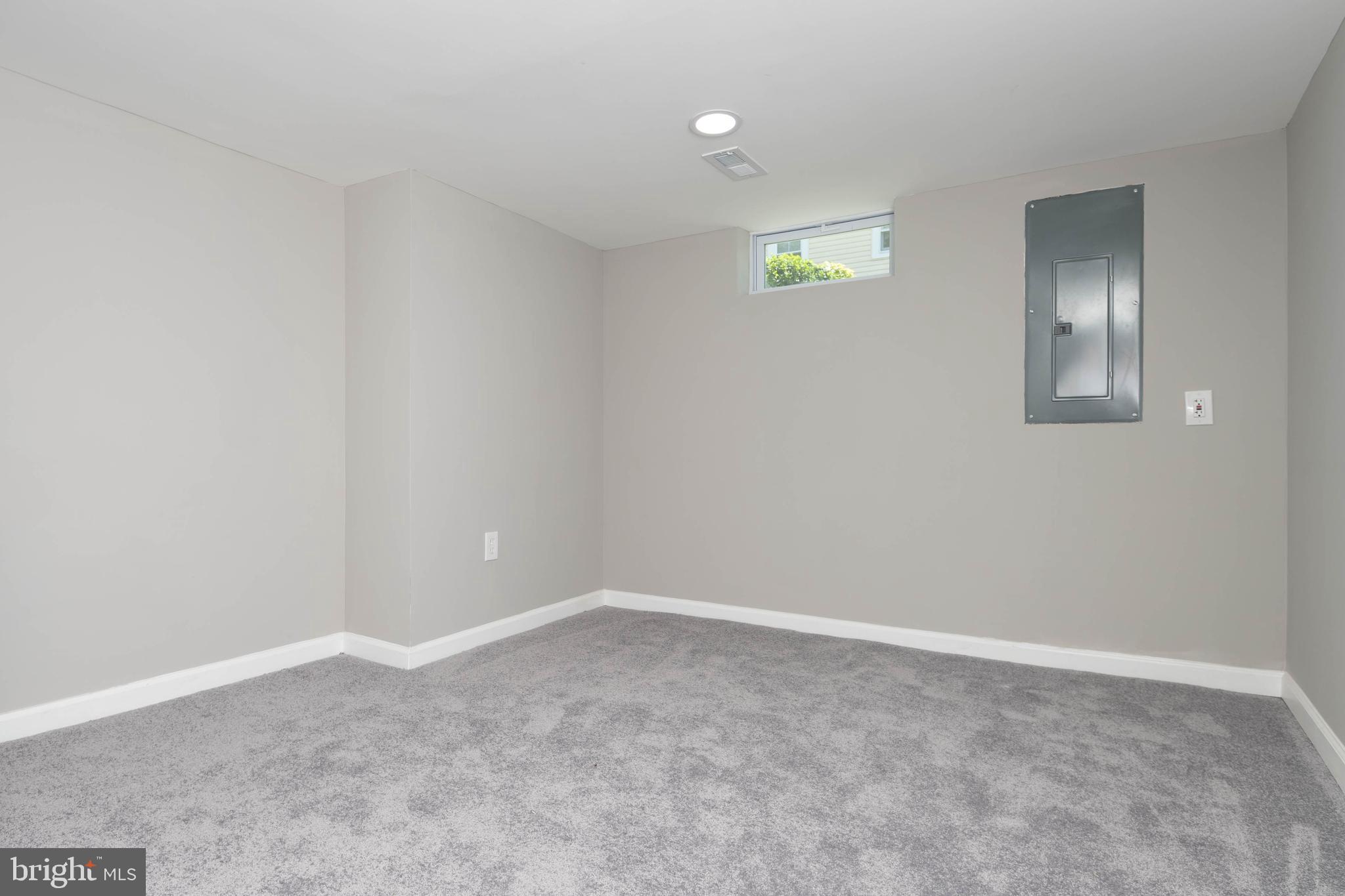 PERRYHALL - Residential