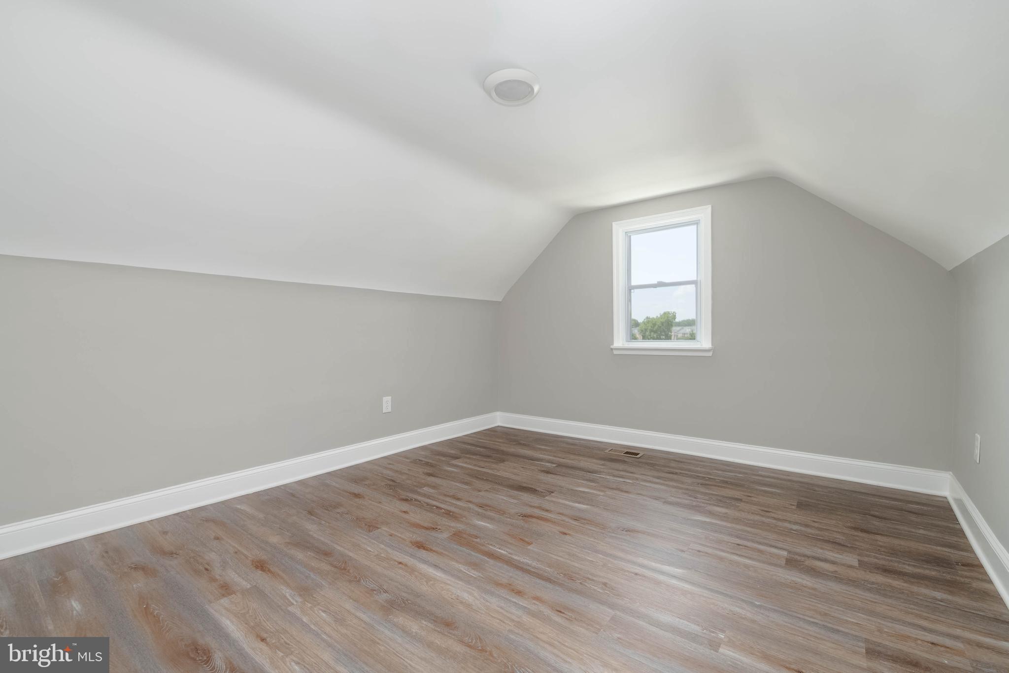 PERRYHALL - Residential