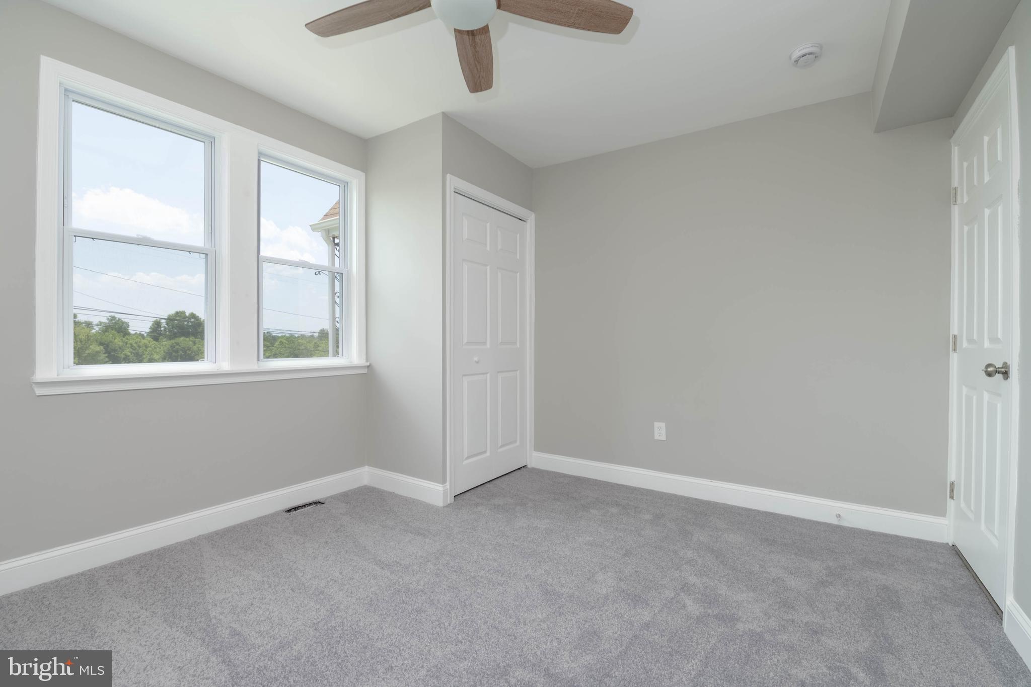 PERRYHALL - Residential