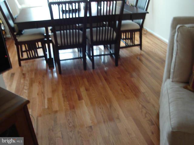 DUNN LORING VILLAGE - Residential Lease