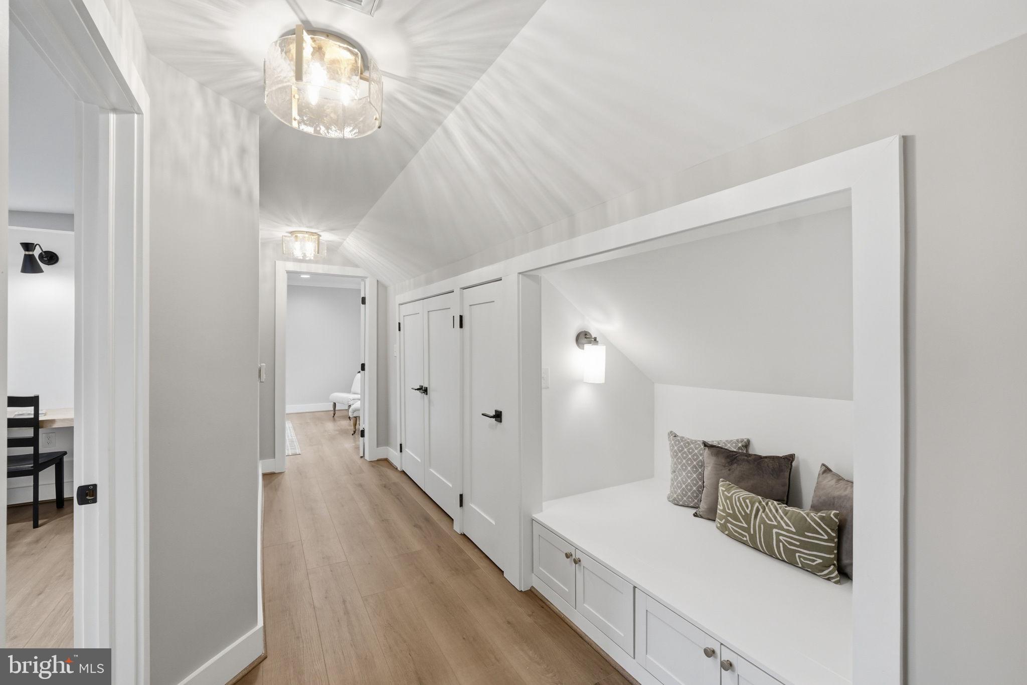 PARKWOOD - Residential