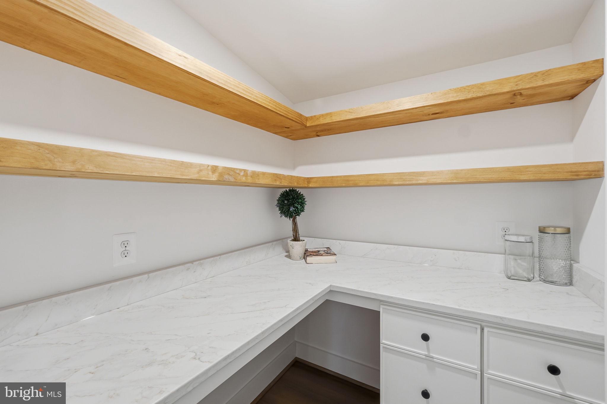 PARKWOOD - Residential