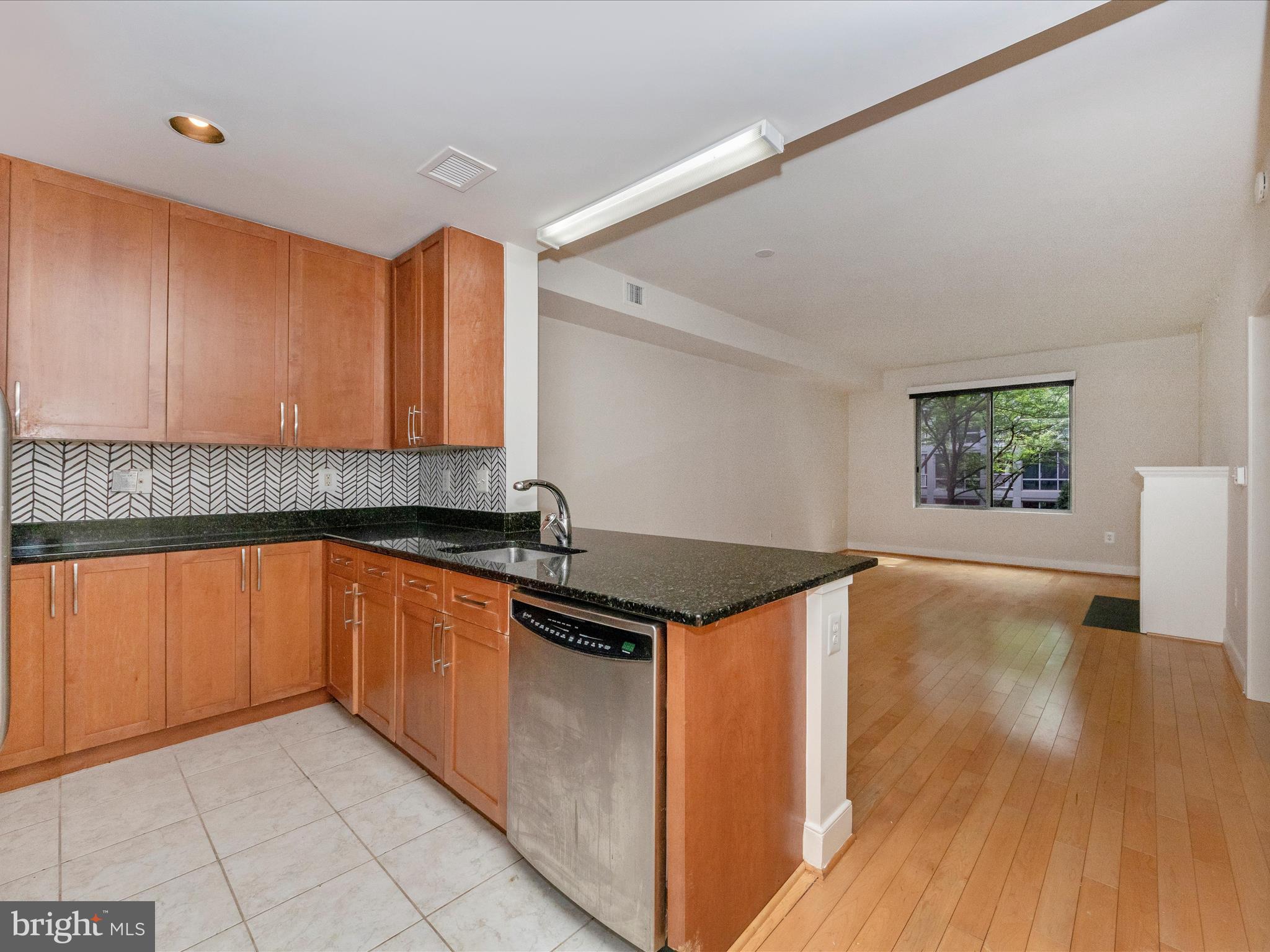 4101 ALBEMARLE STREET NW 401
