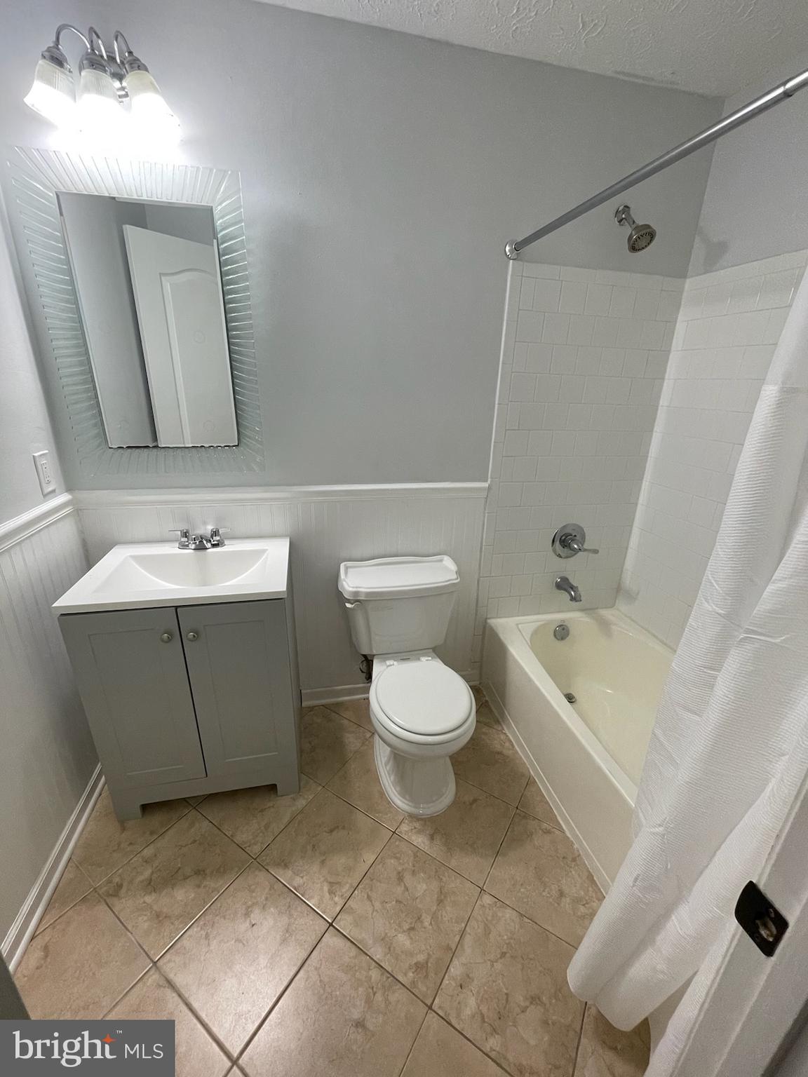 ARBOR WEST - Residential