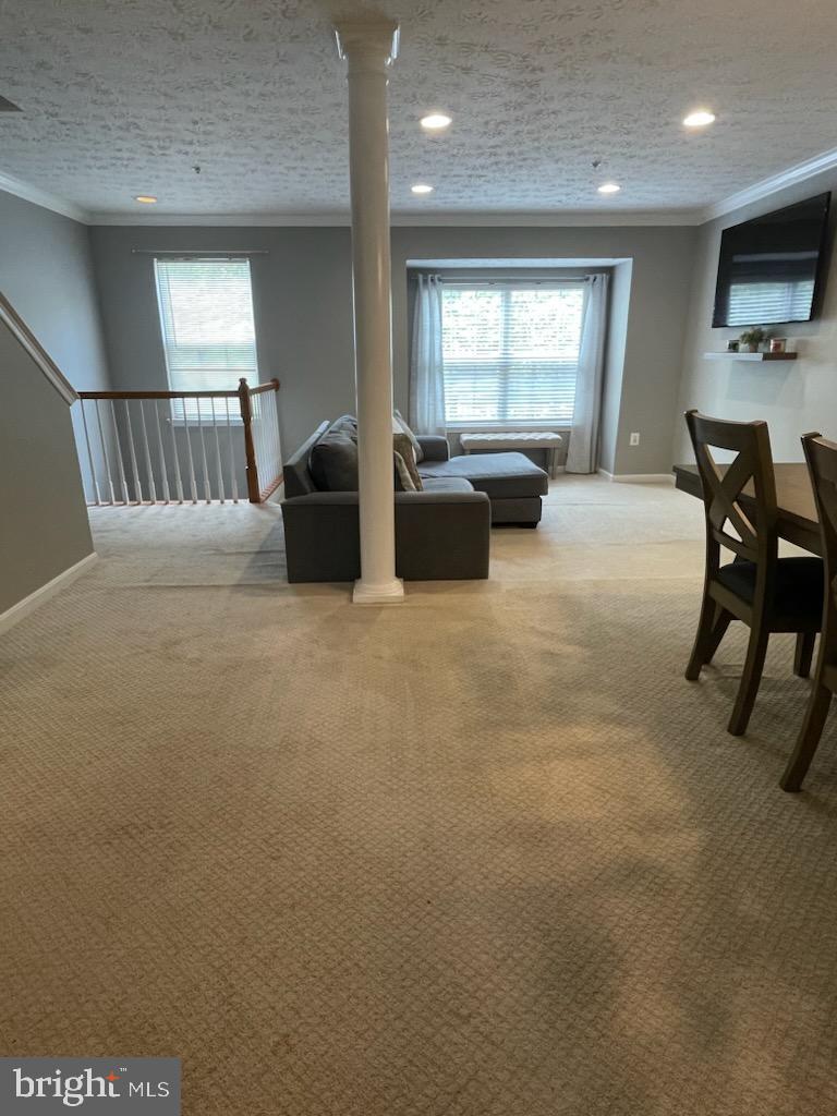 ARBOR WEST - Residential