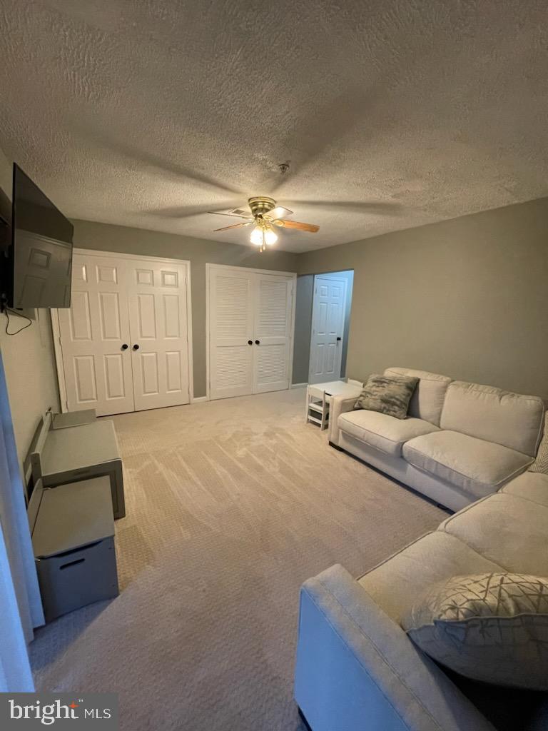 ARBOR WEST - Residential