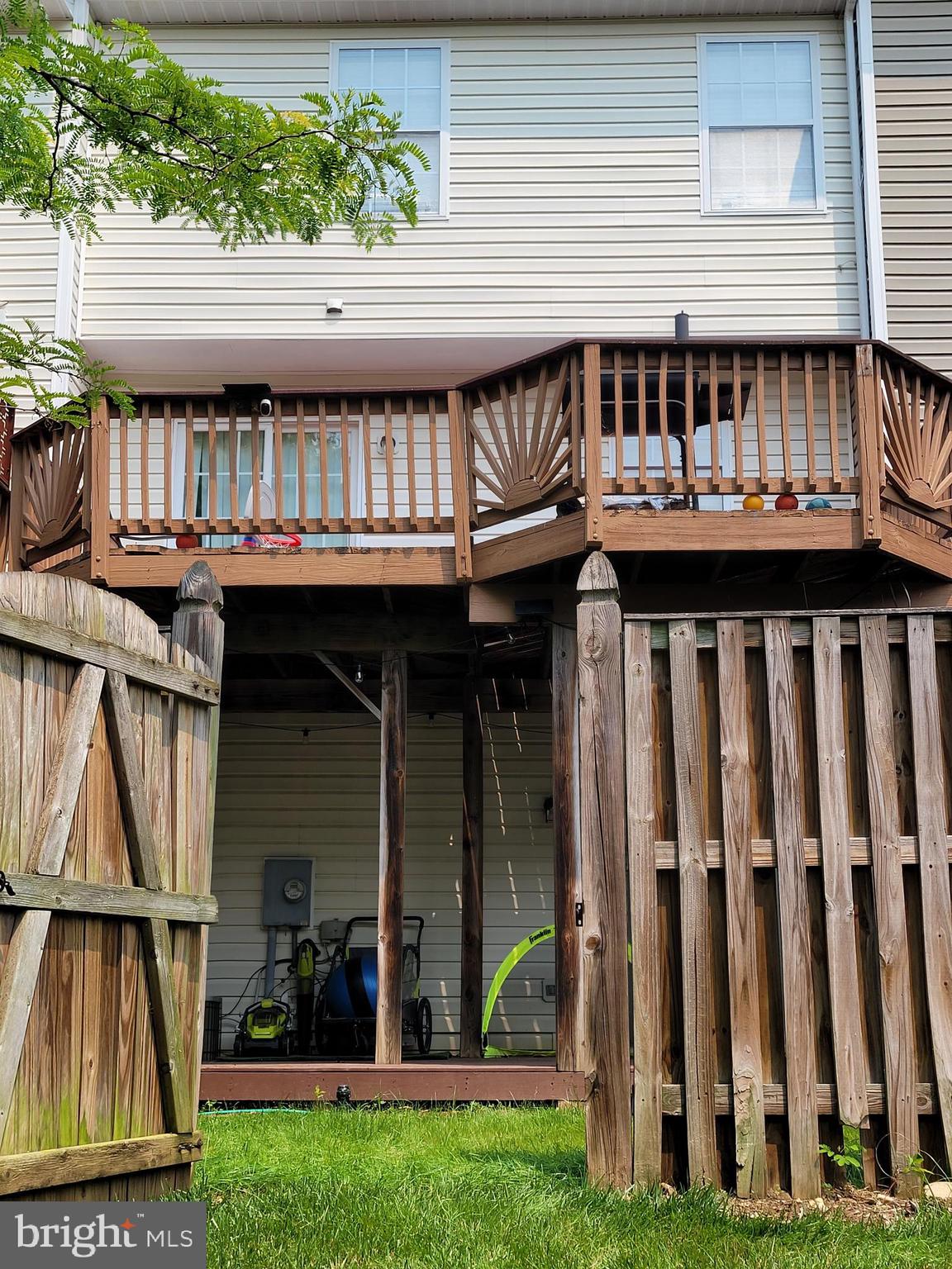 ARBOR WEST - Residential