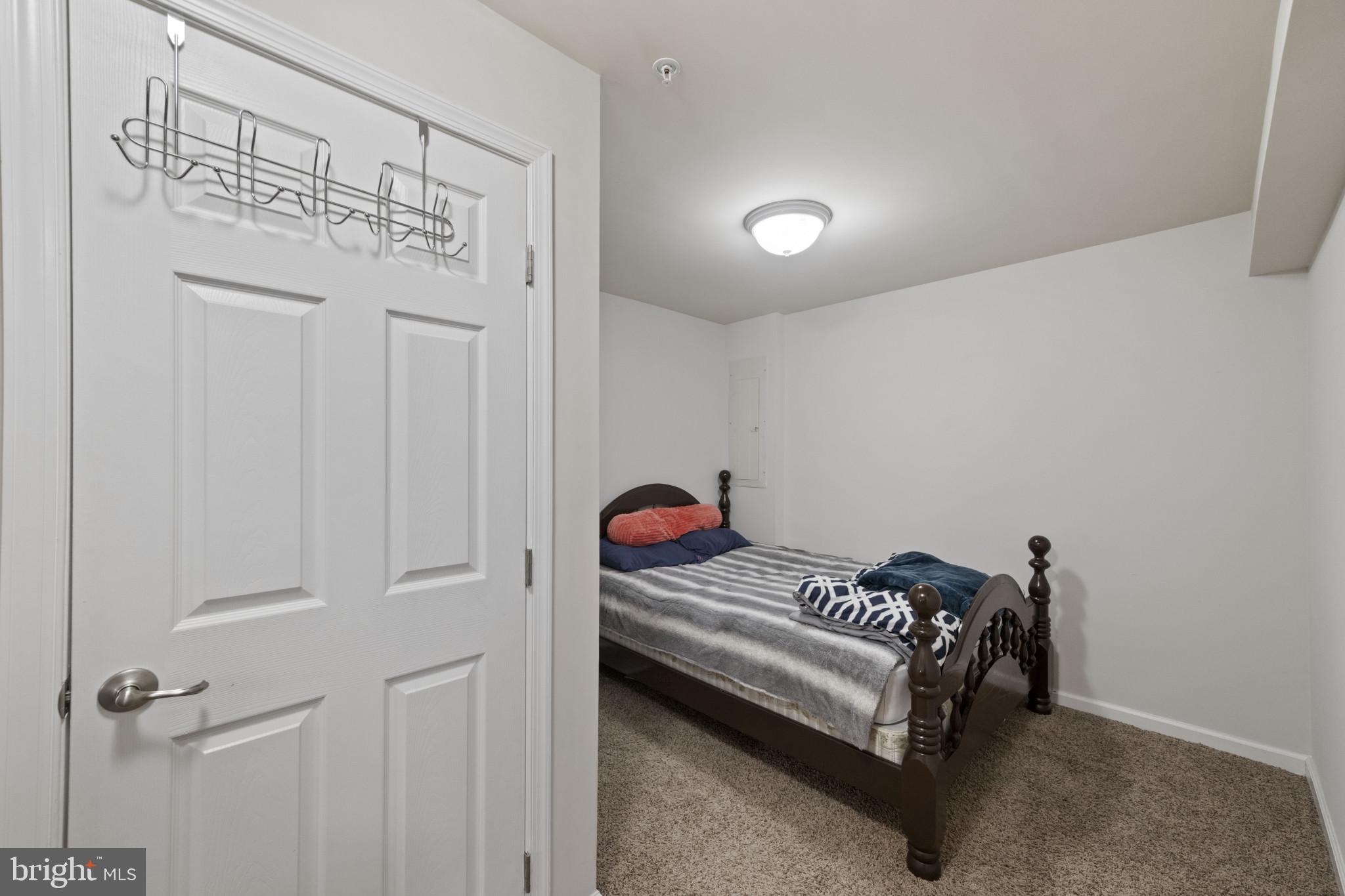 HALLIE HILL FARM - Residential