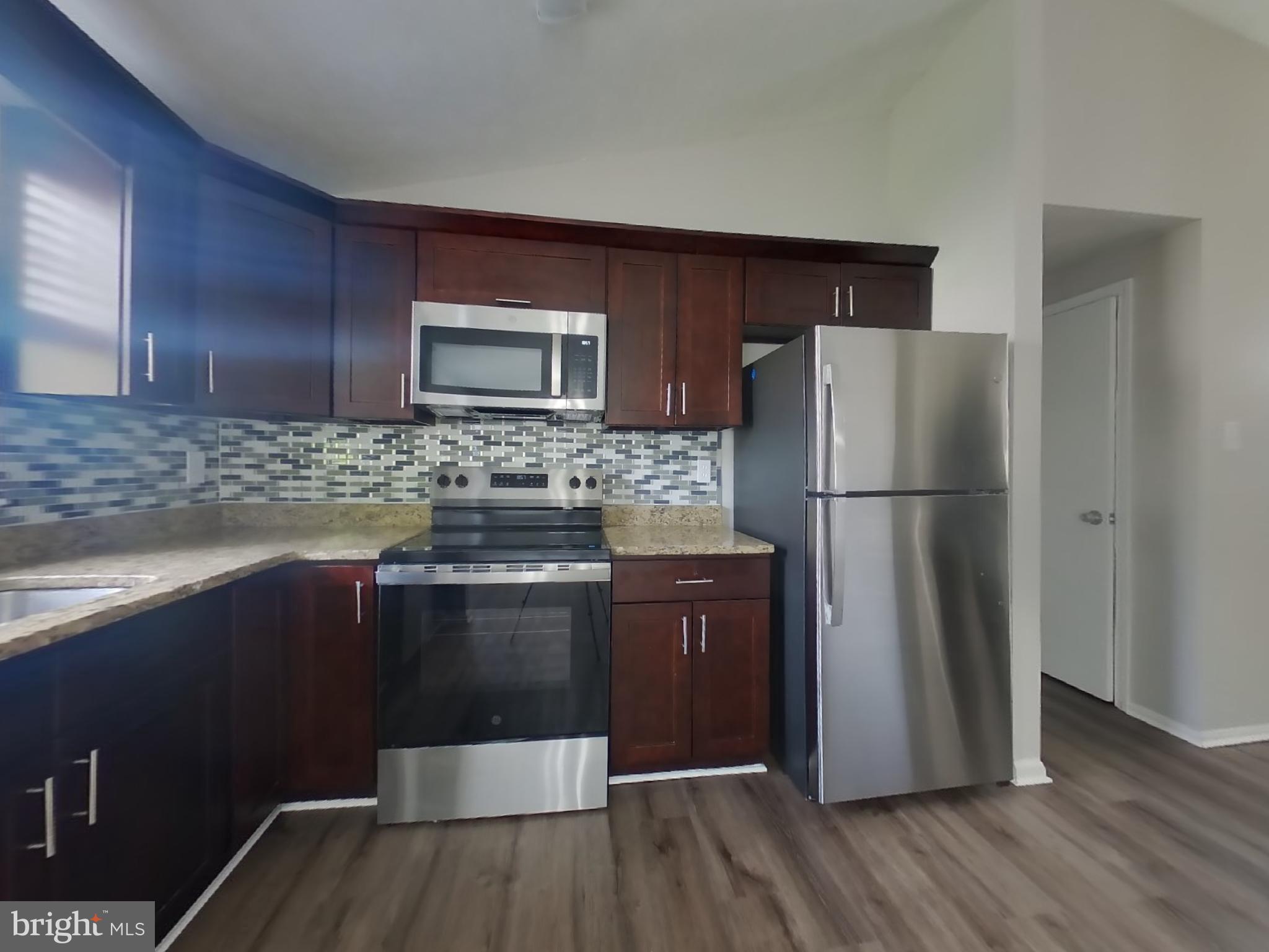 RAMBLEWOOD - Residential Lease