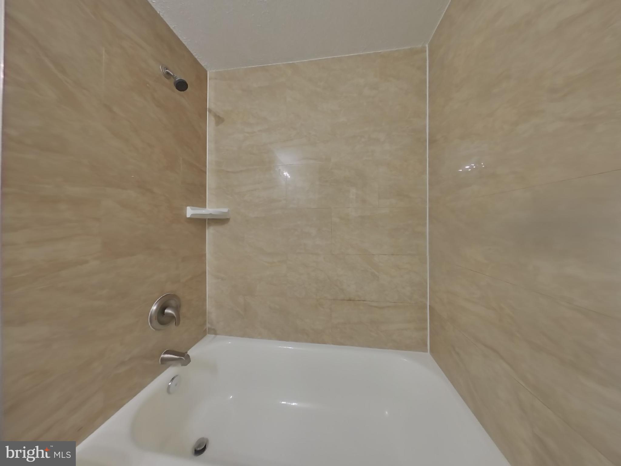 RAMBLEWOOD - Residential Lease