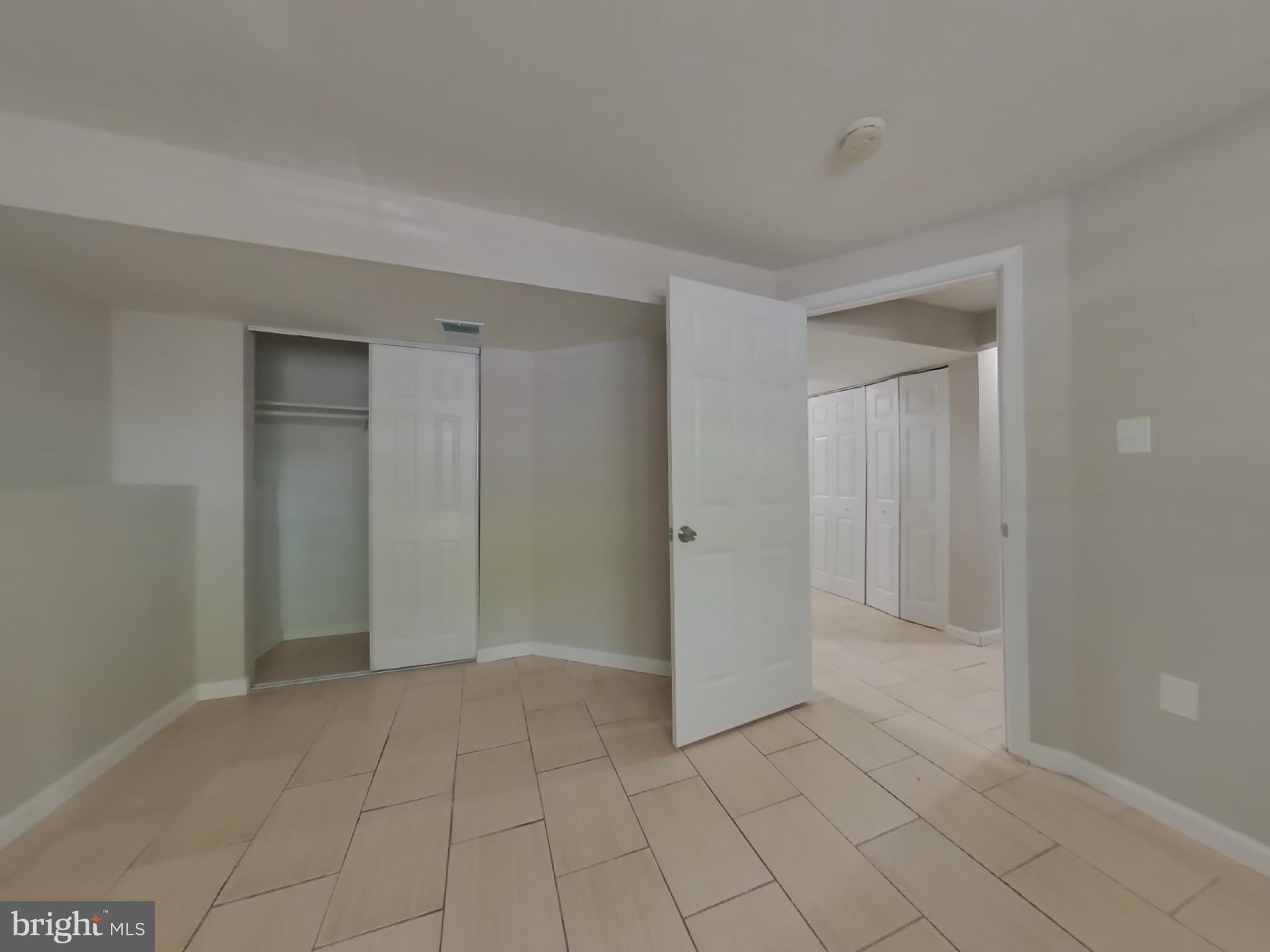 RAMBLEWOOD - Residential Lease