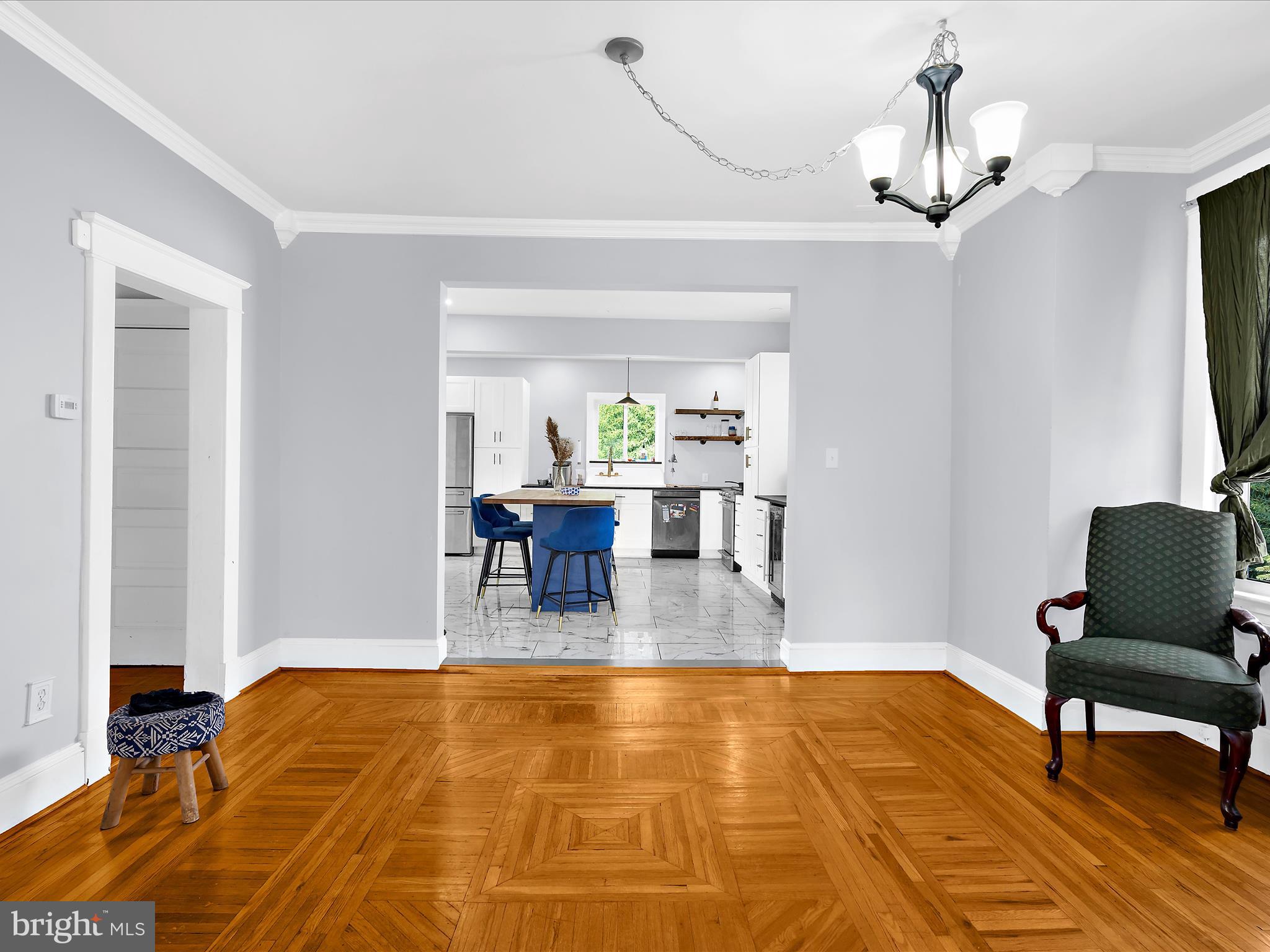 ARBUTUS TERRACE - Residential