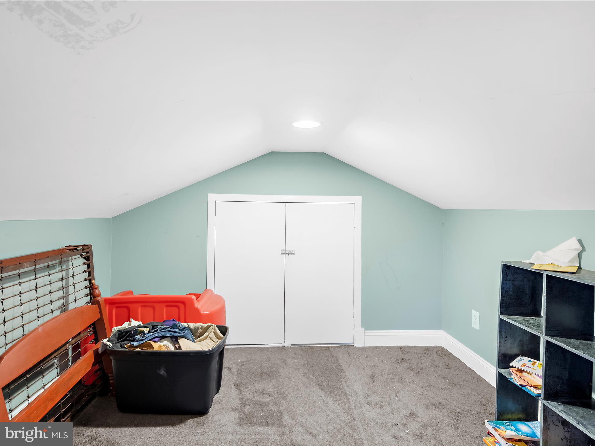 ARBUTUS TERRACE - Residential