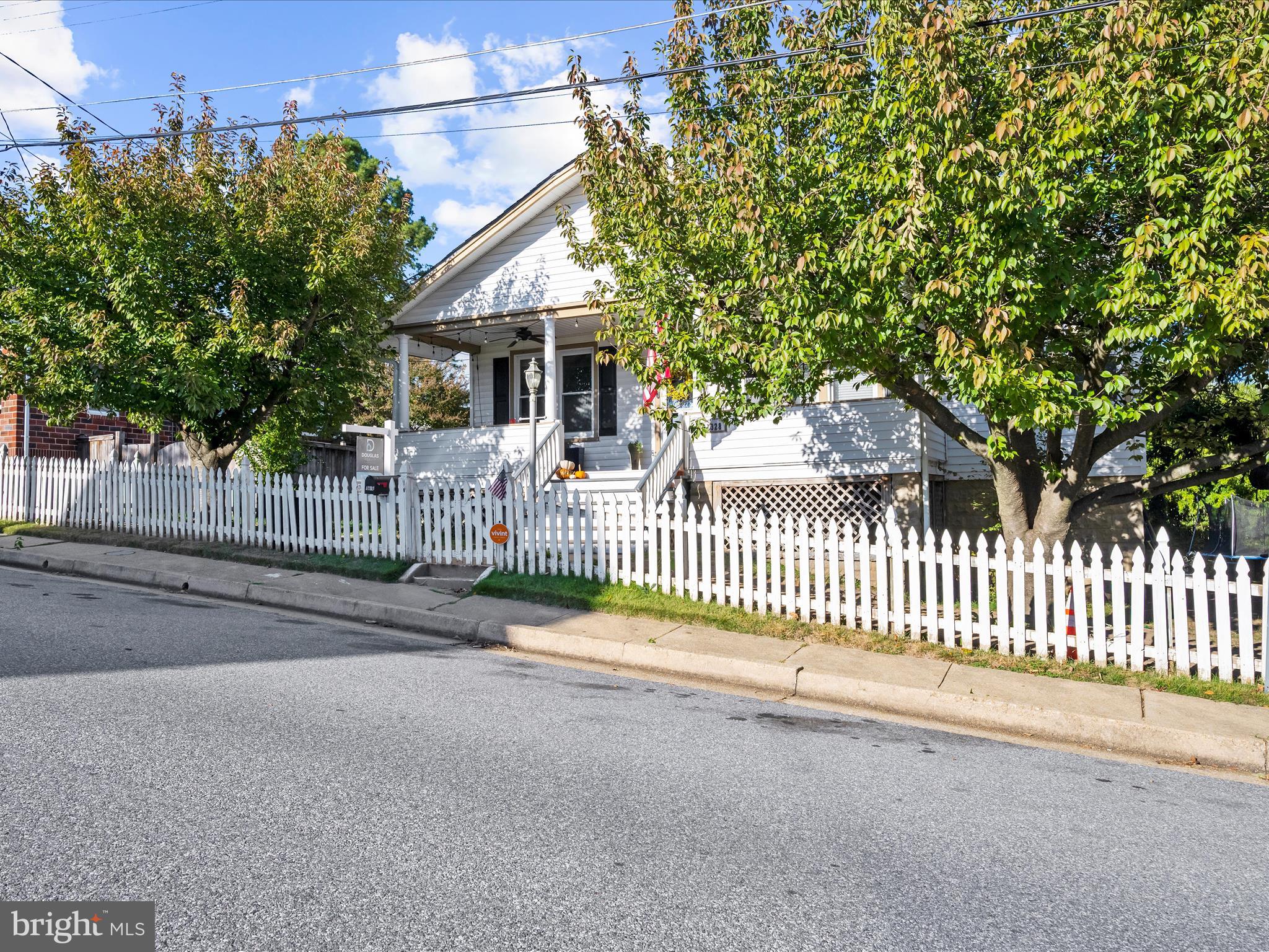ARBUTUS TERRACE - Residential