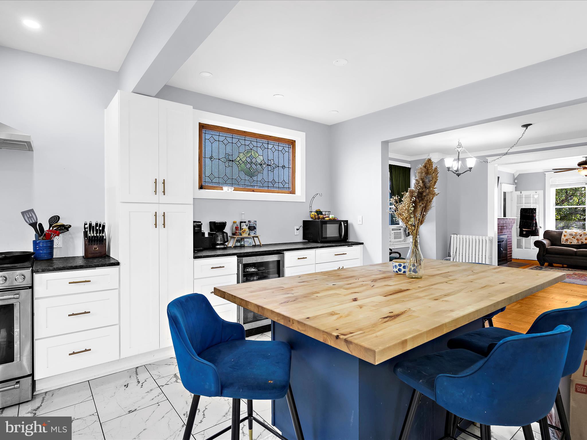 ARBUTUS TERRACE - Residential