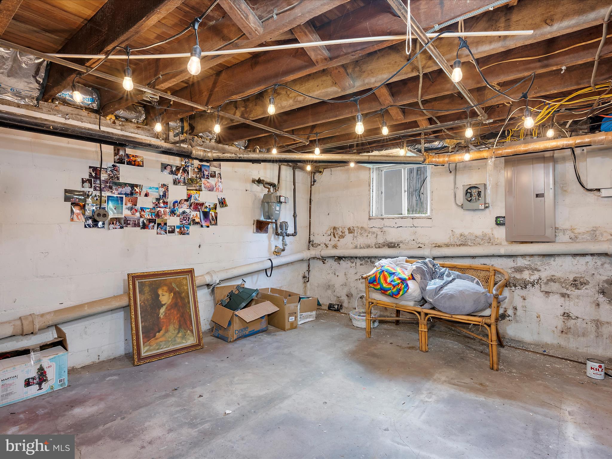 ARBUTUS TERRACE - Residential