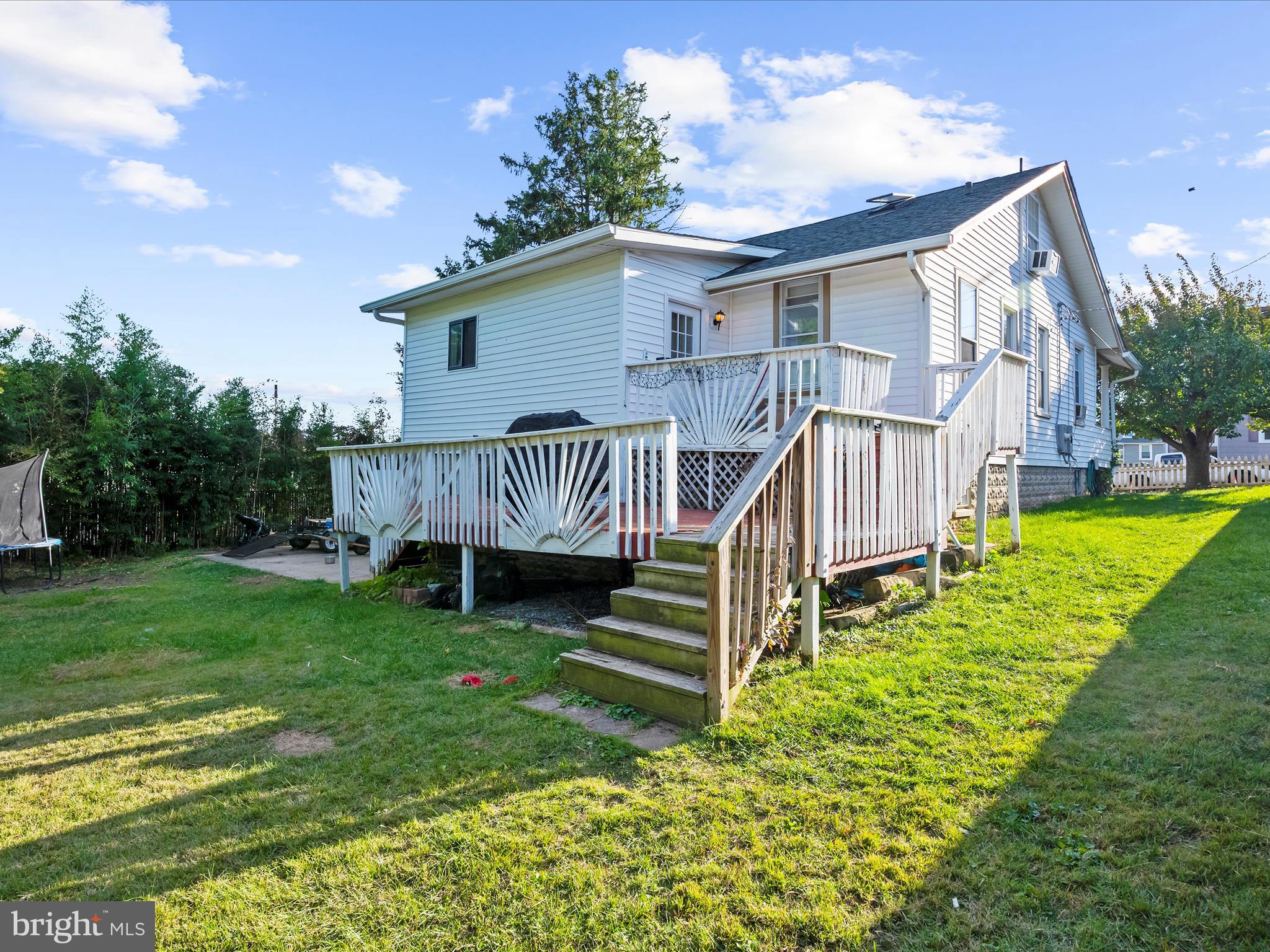 ARBUTUS TERRACE - Residential