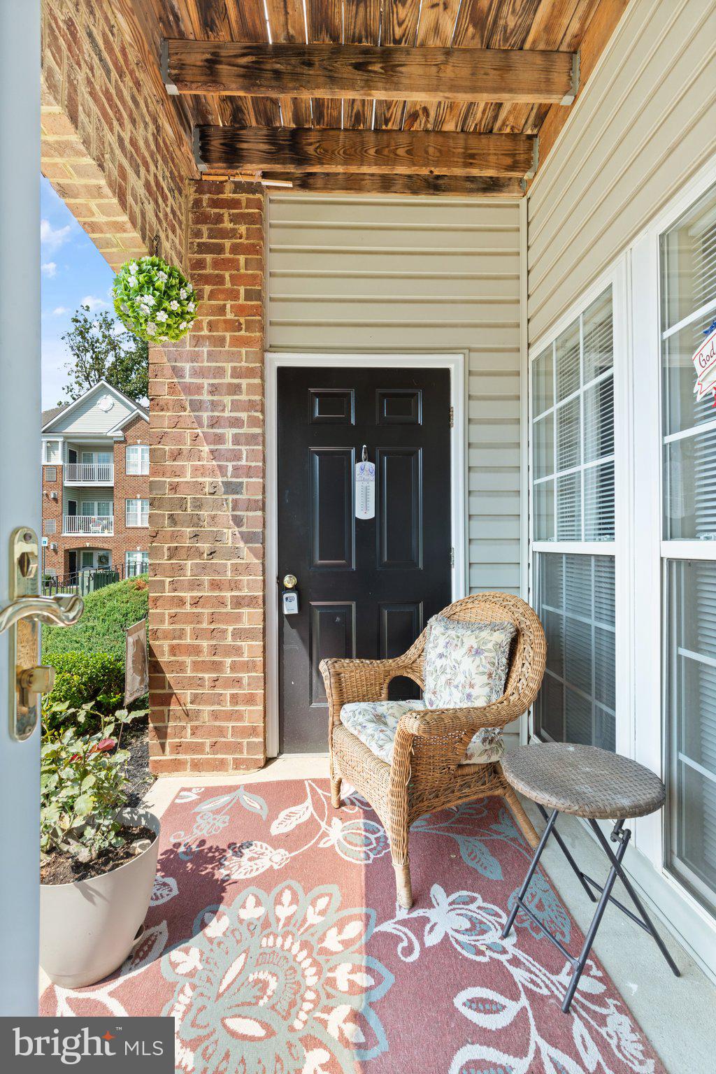 VILLAGE GREEN - Residential