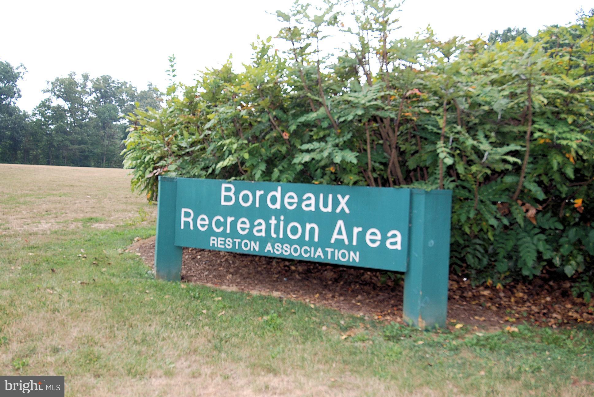 HUNTERS WOODS VILLAGE - Residential