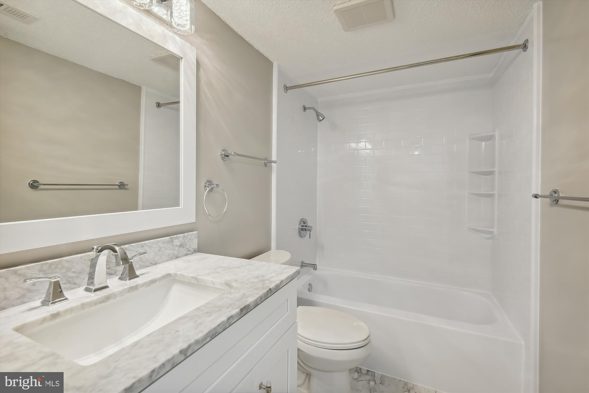 HUNTERS WOODS VILLAGE - Residential