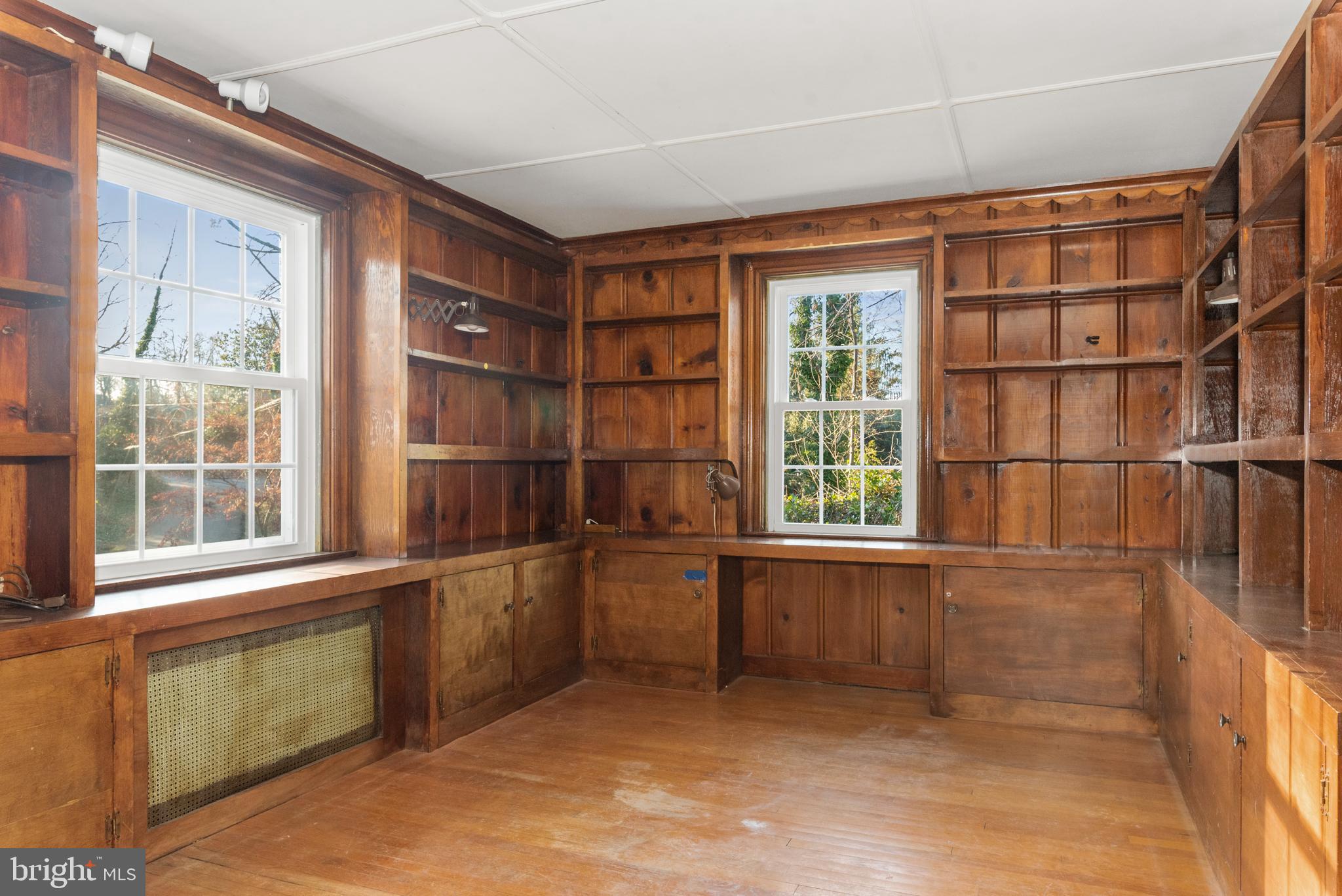 WARDOUR - Residential