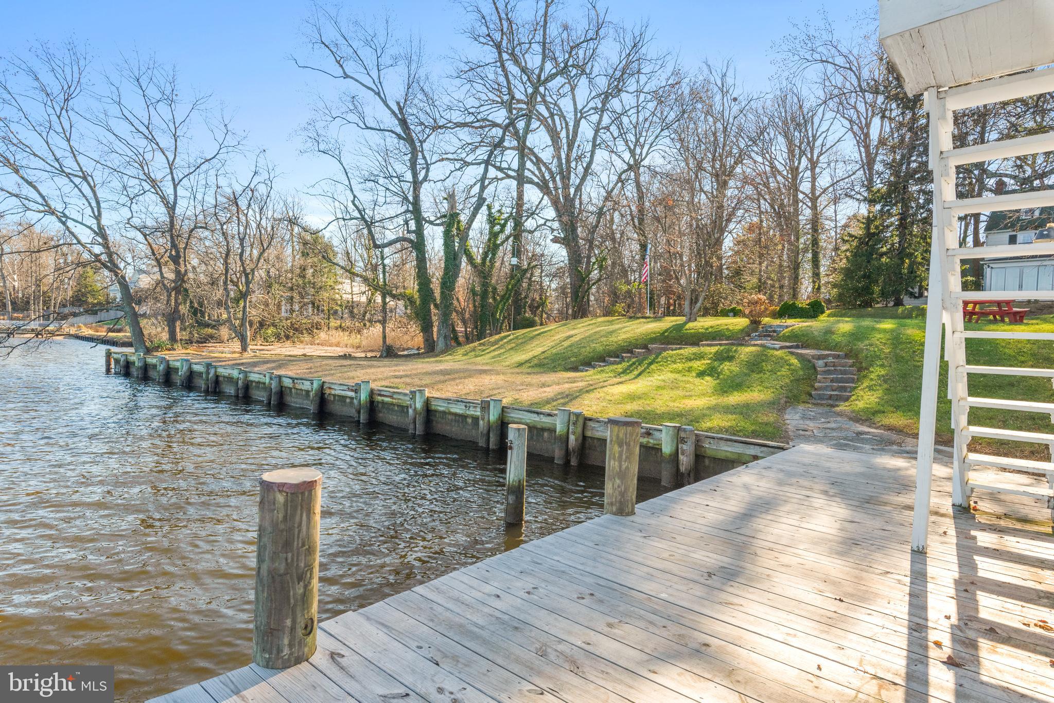 WARDOUR - Residential