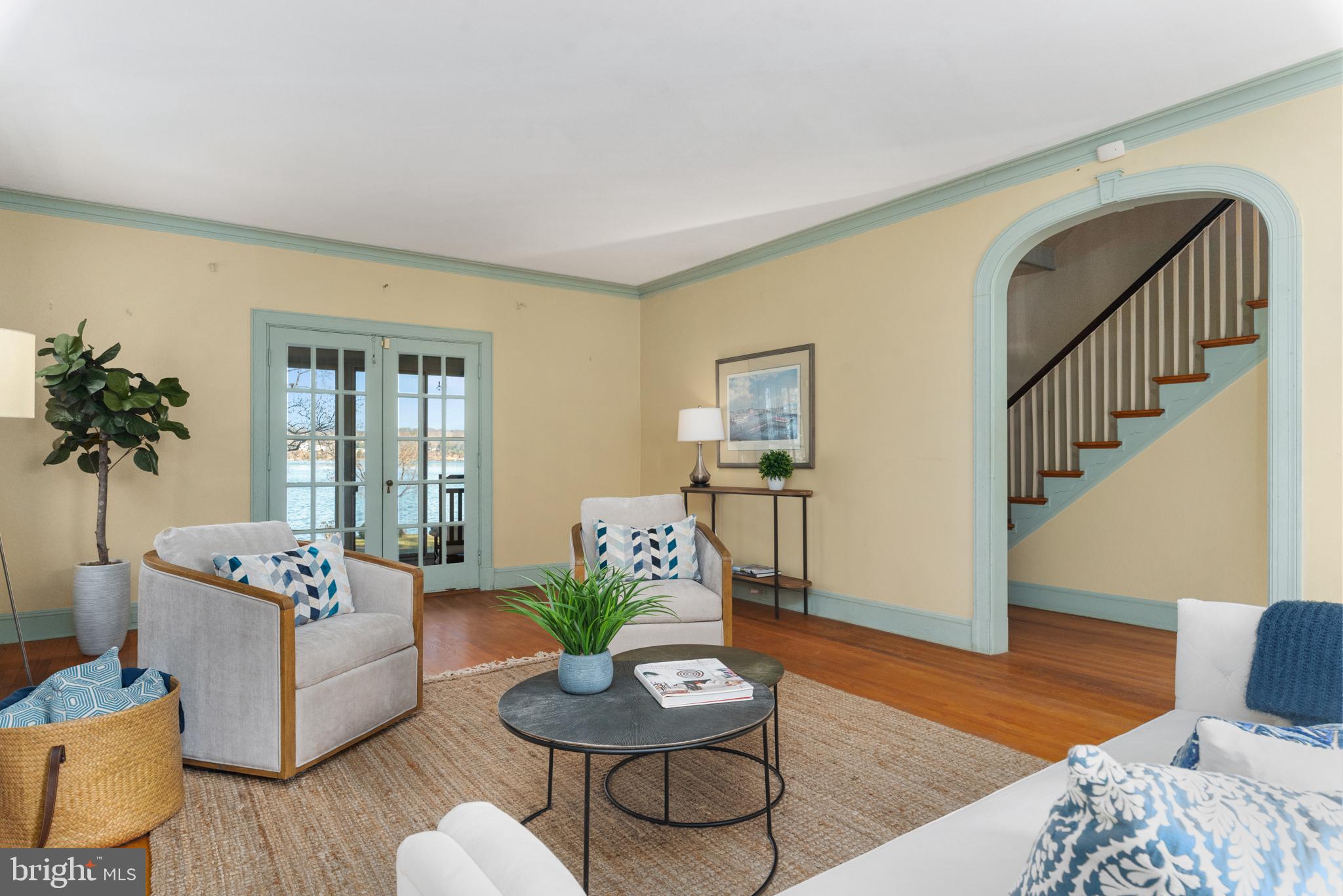 WARDOUR - Residential