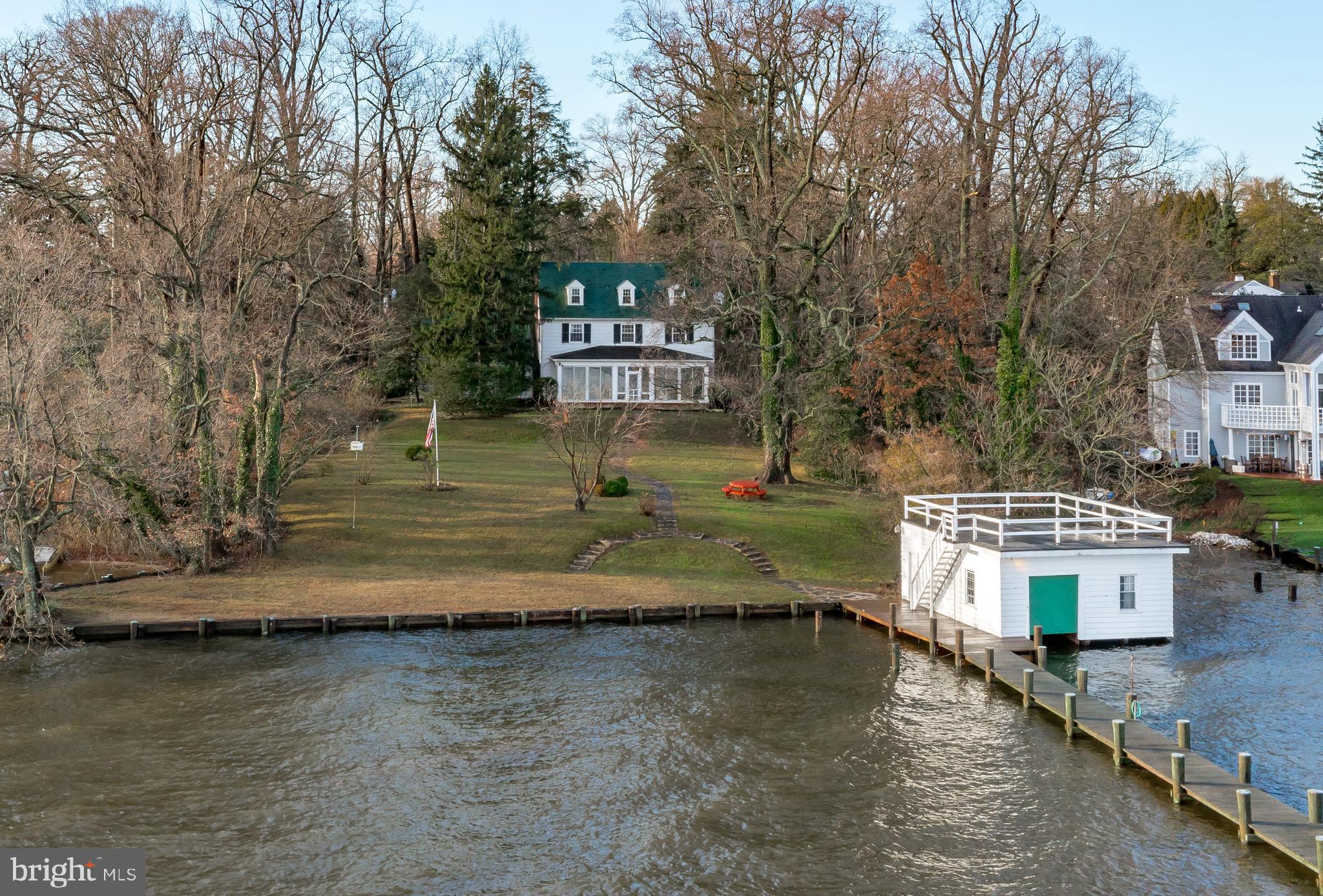 WARDOUR - Residential