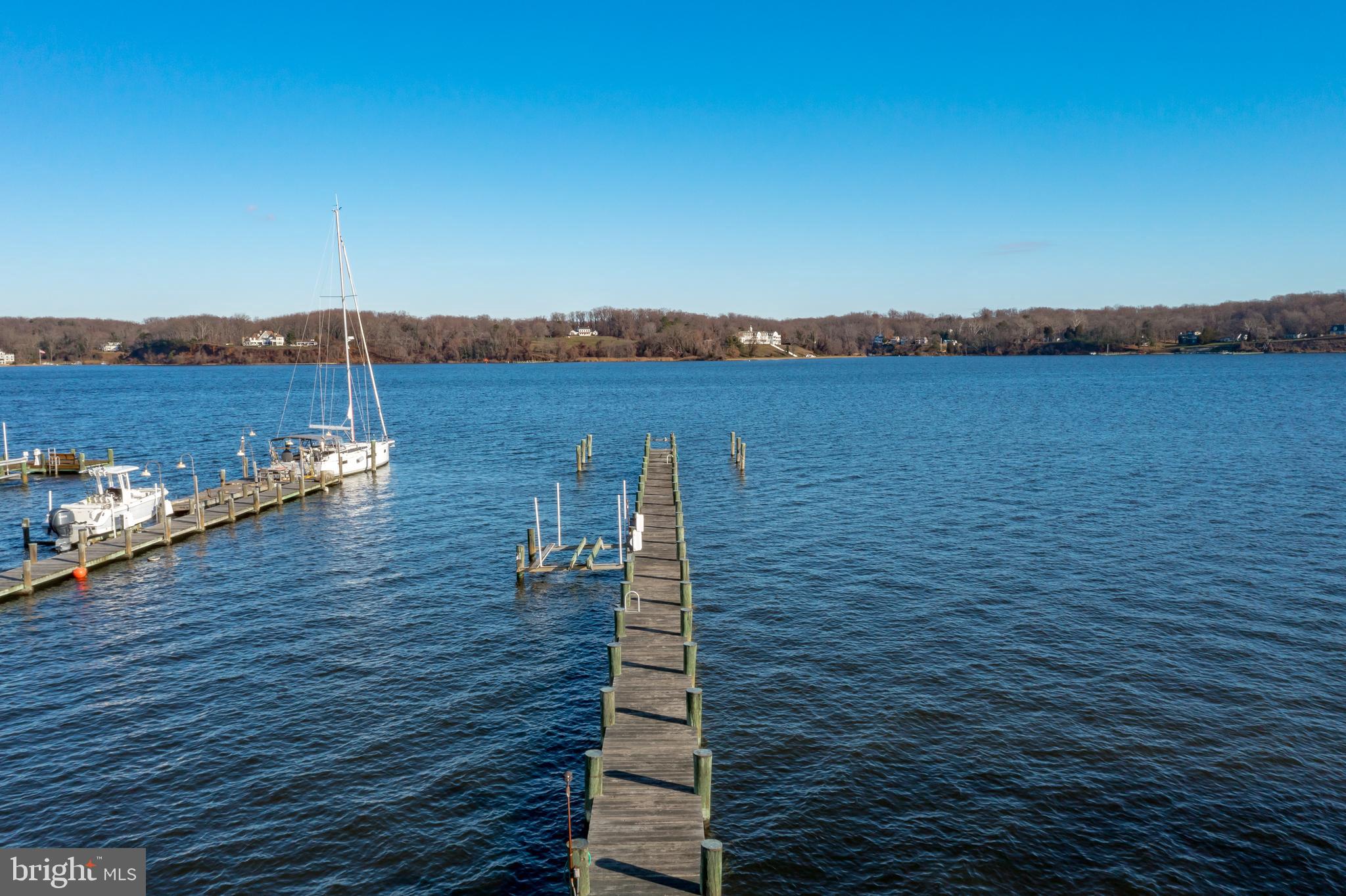 WARDOUR - Residential