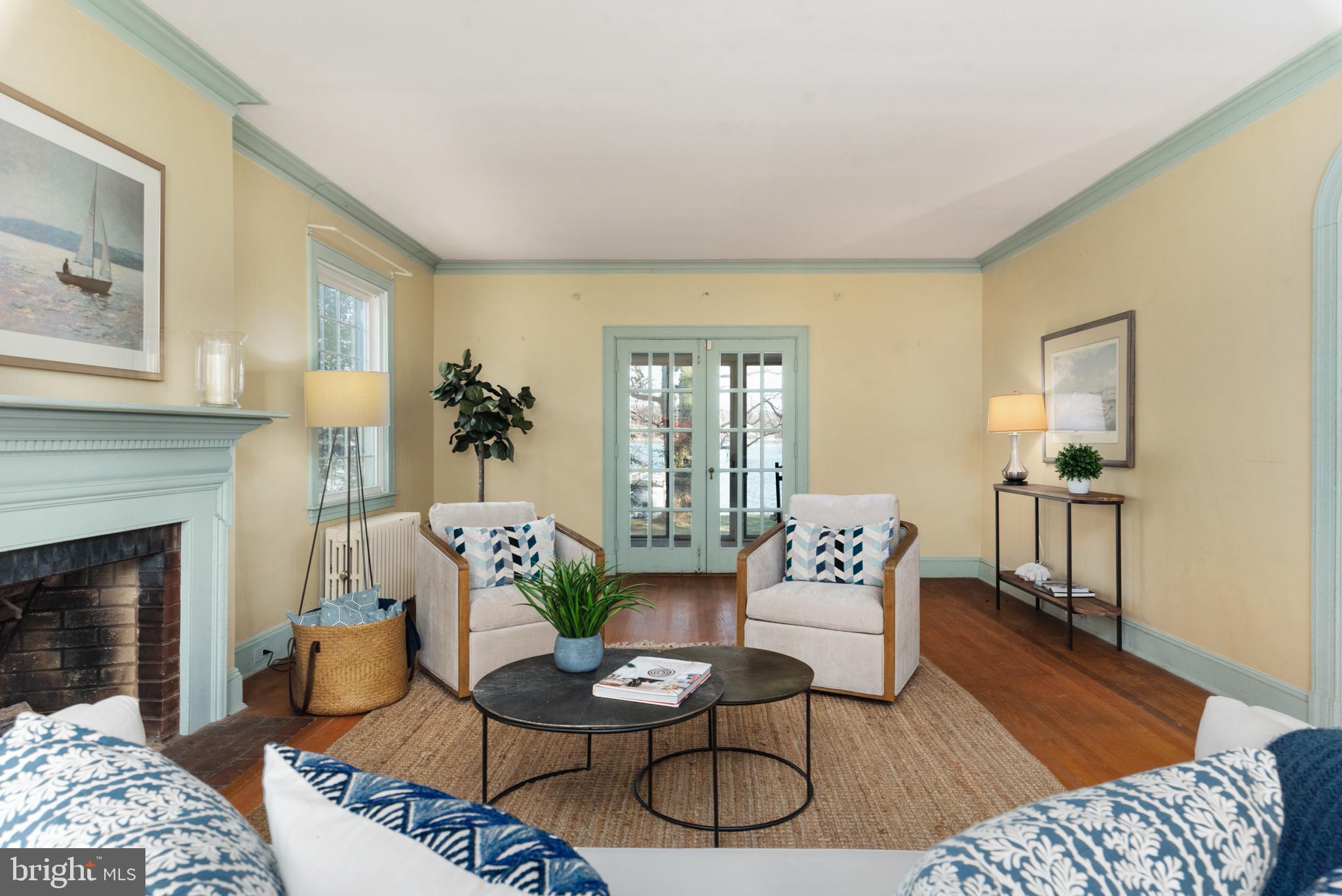 WARDOUR - Residential