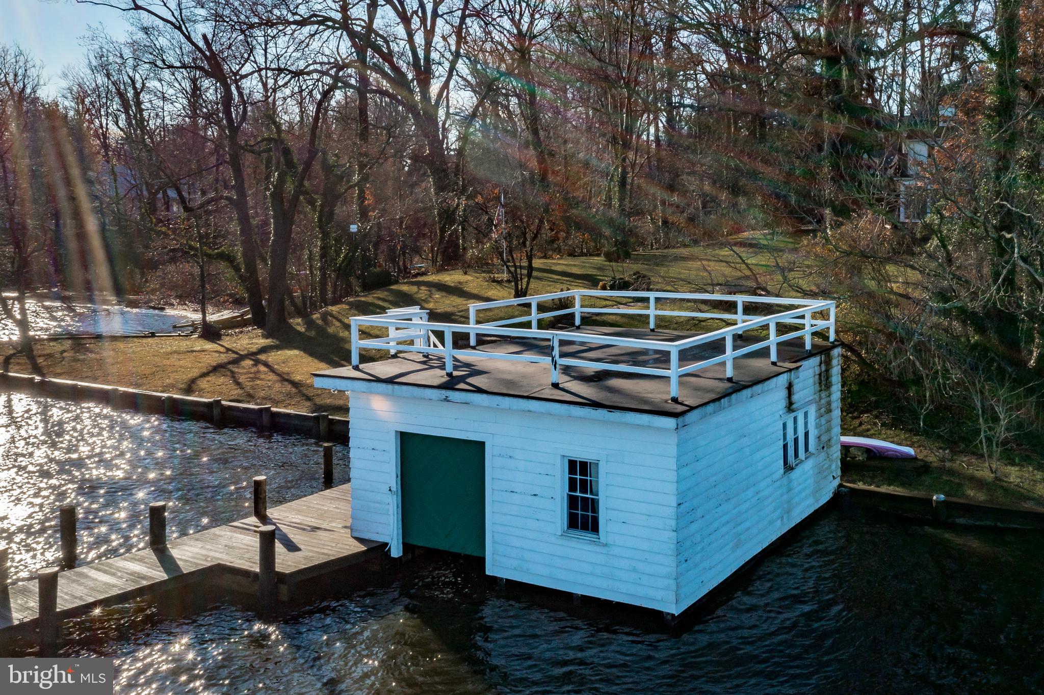 WARDOUR - Residential