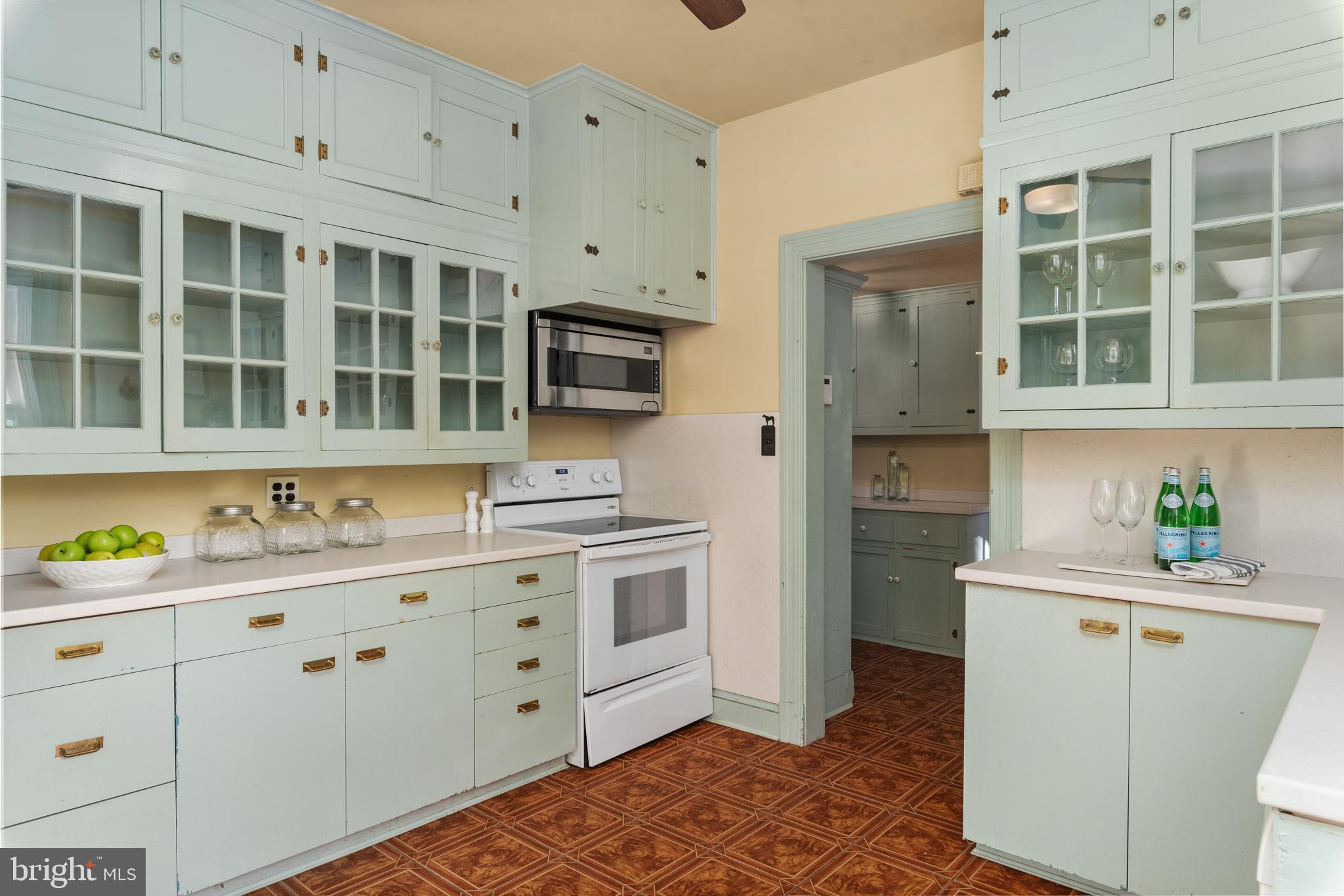 WARDOUR - Residential