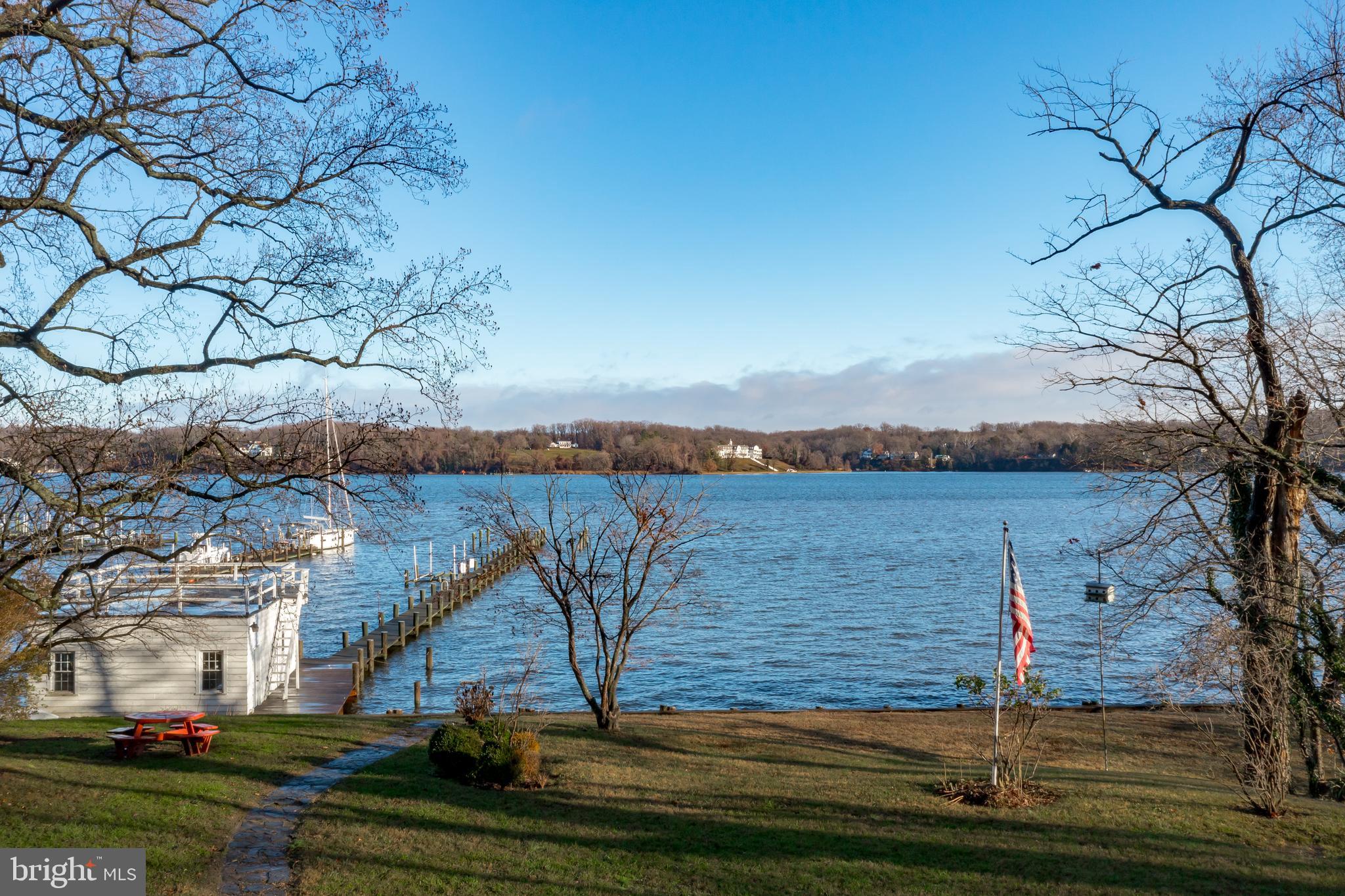 WARDOUR - Residential