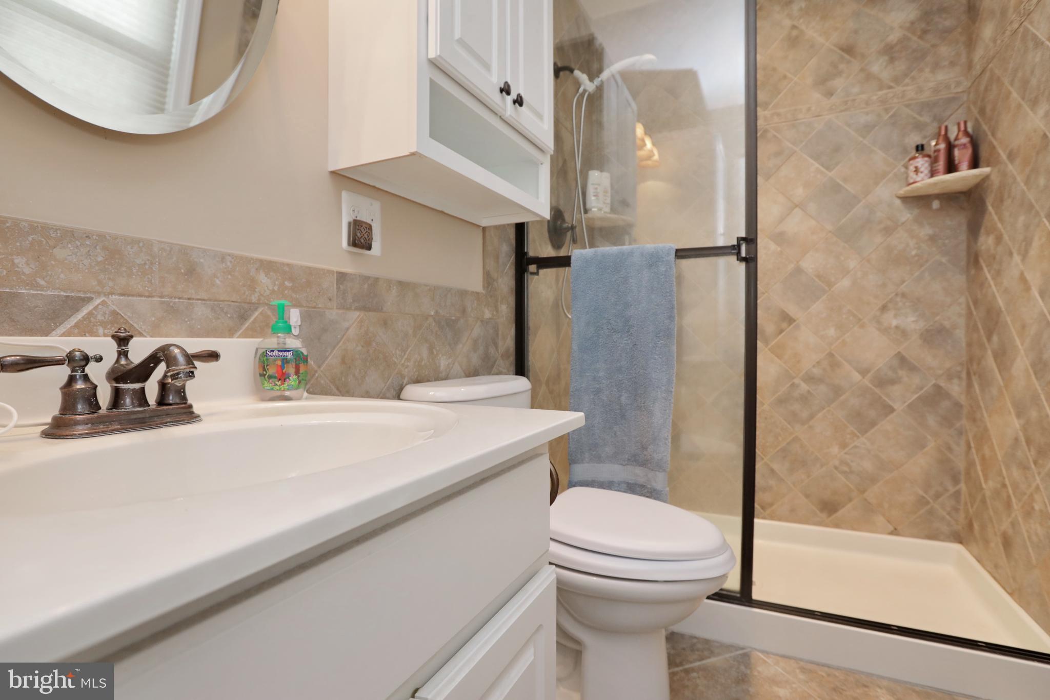 CLINTON ACRES - Residential