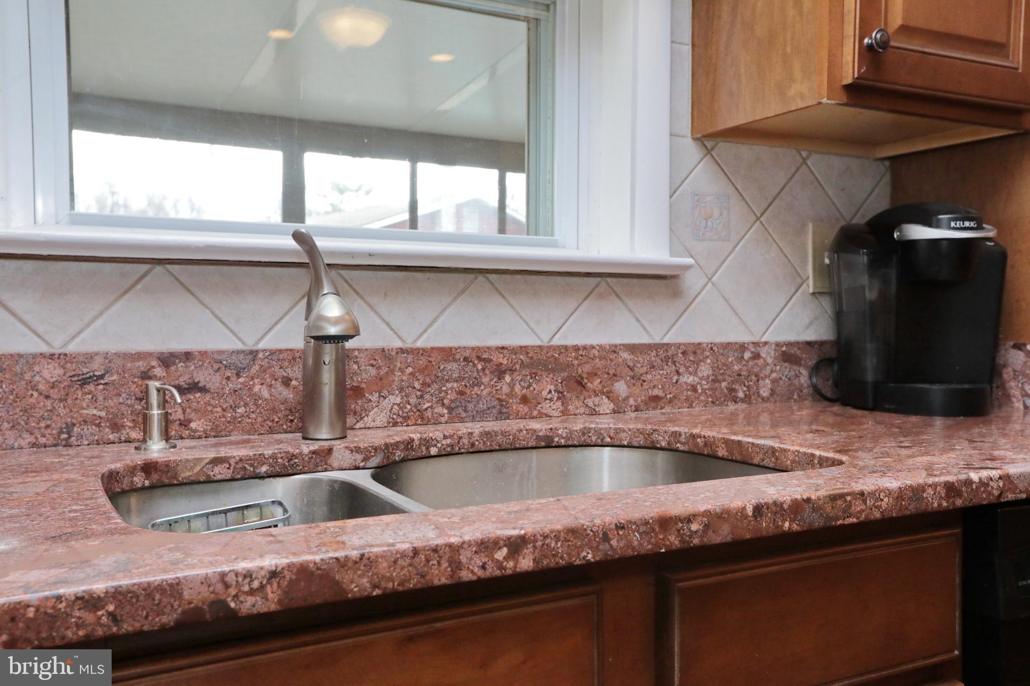 CLINTON ACRES - Residential