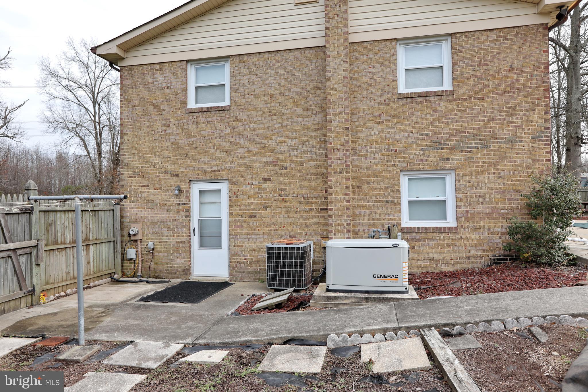 CLINTON ACRES - Residential