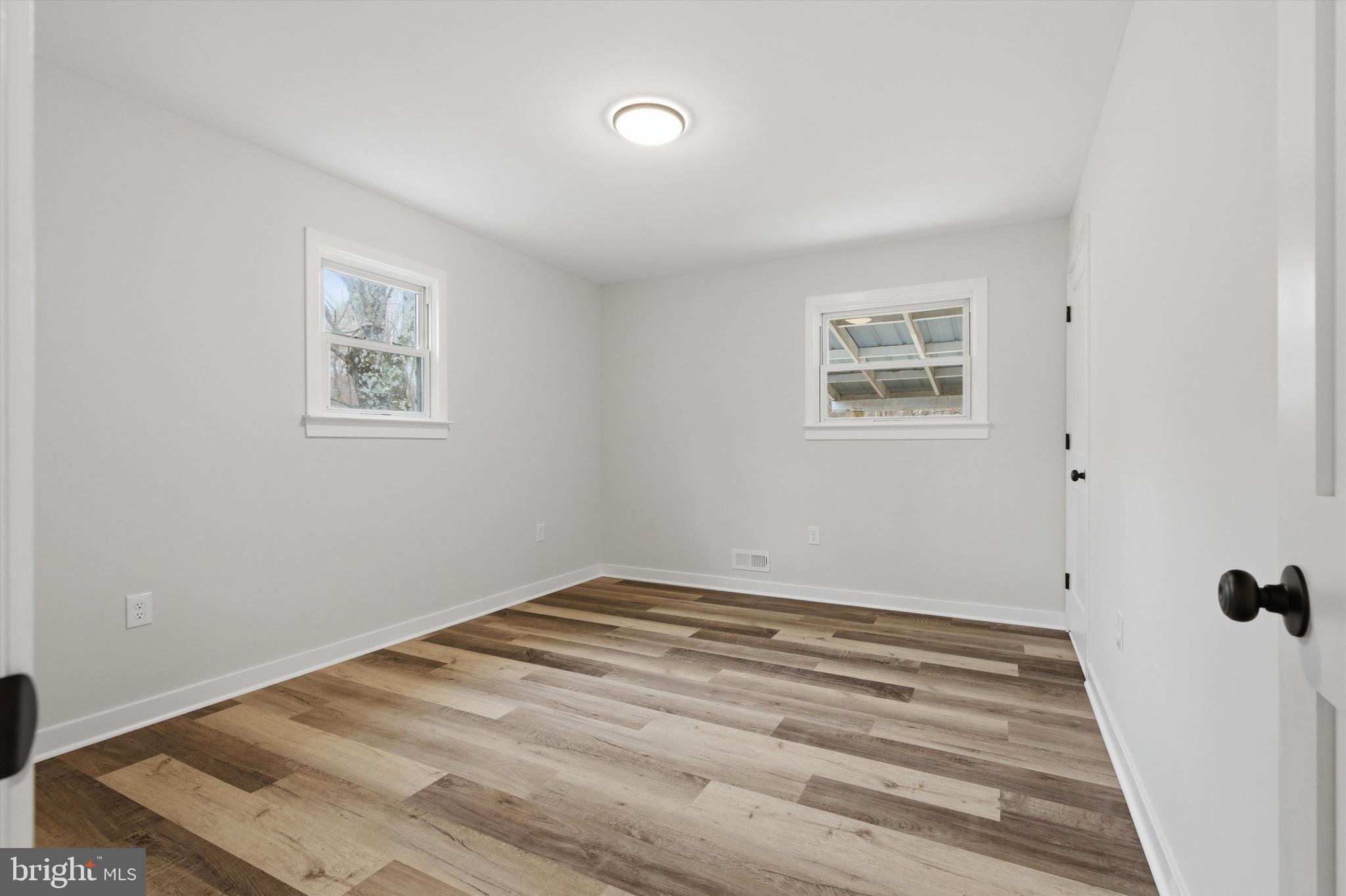 LENNOX PARK - Residential