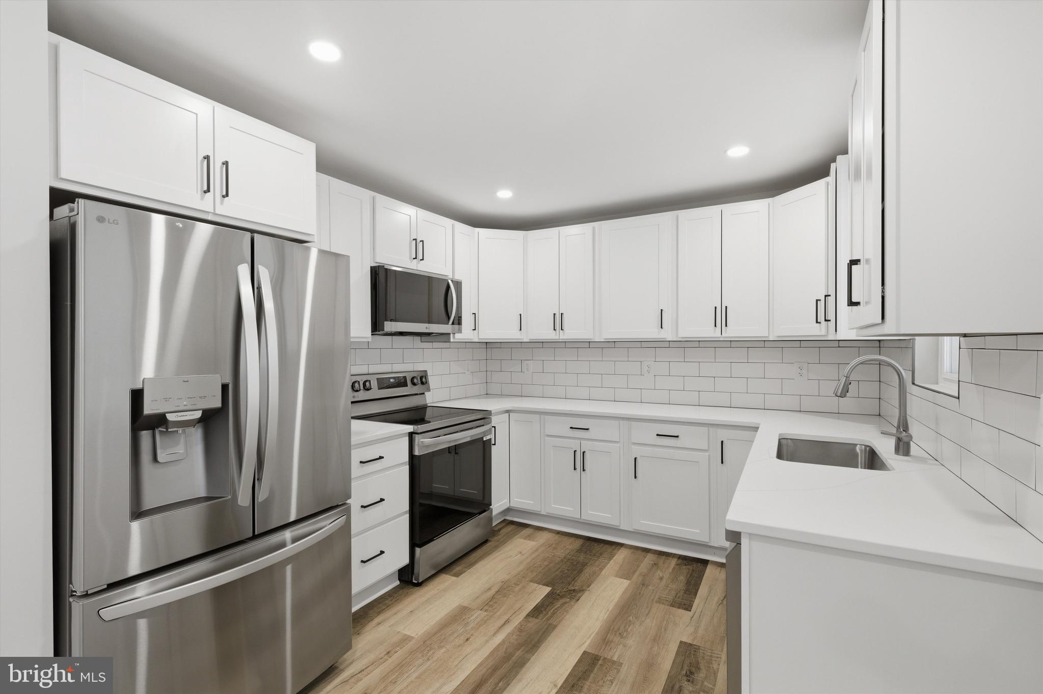 LENNOX PARK - Residential