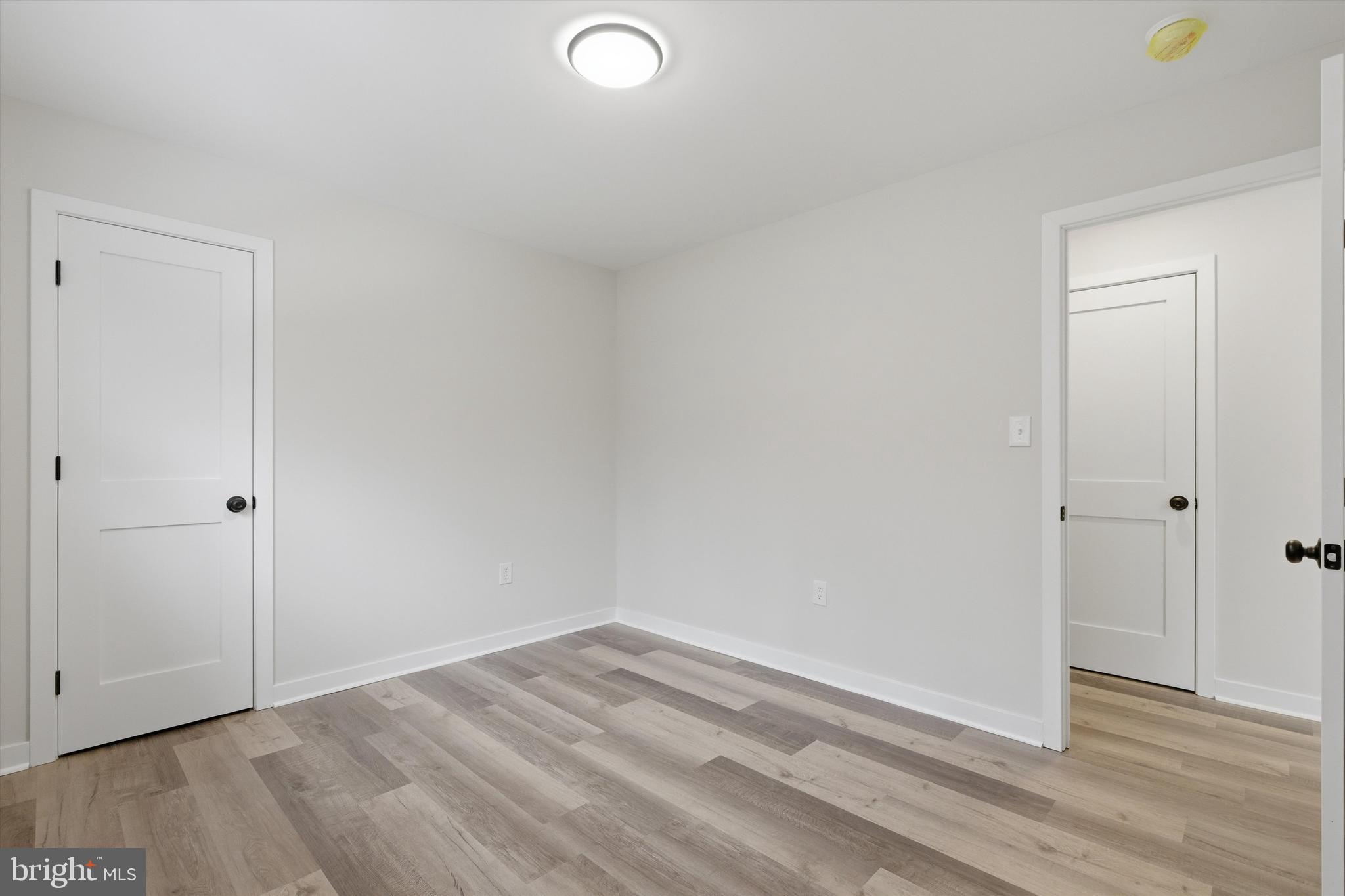 LENNOX PARK - Residential