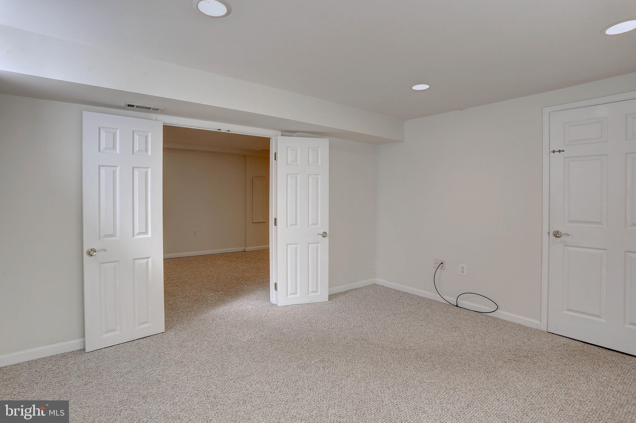 SEWELLS ORCHARD - Residential