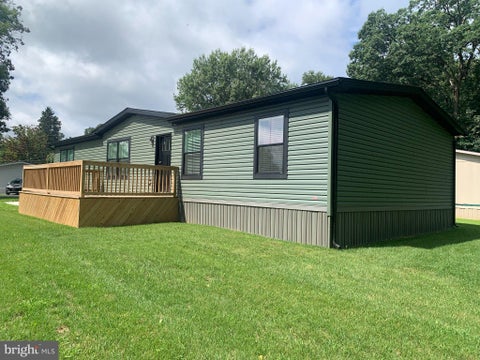 Mobile Home For Sale - 27 Summer Lane<br/> ELIZABETHTOWN, PA 17022