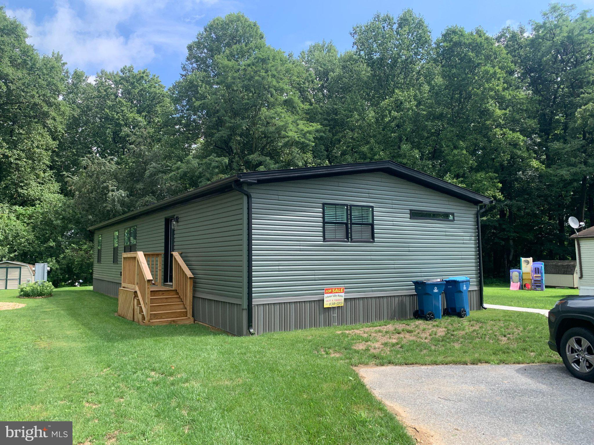 27 SUMMER LANE