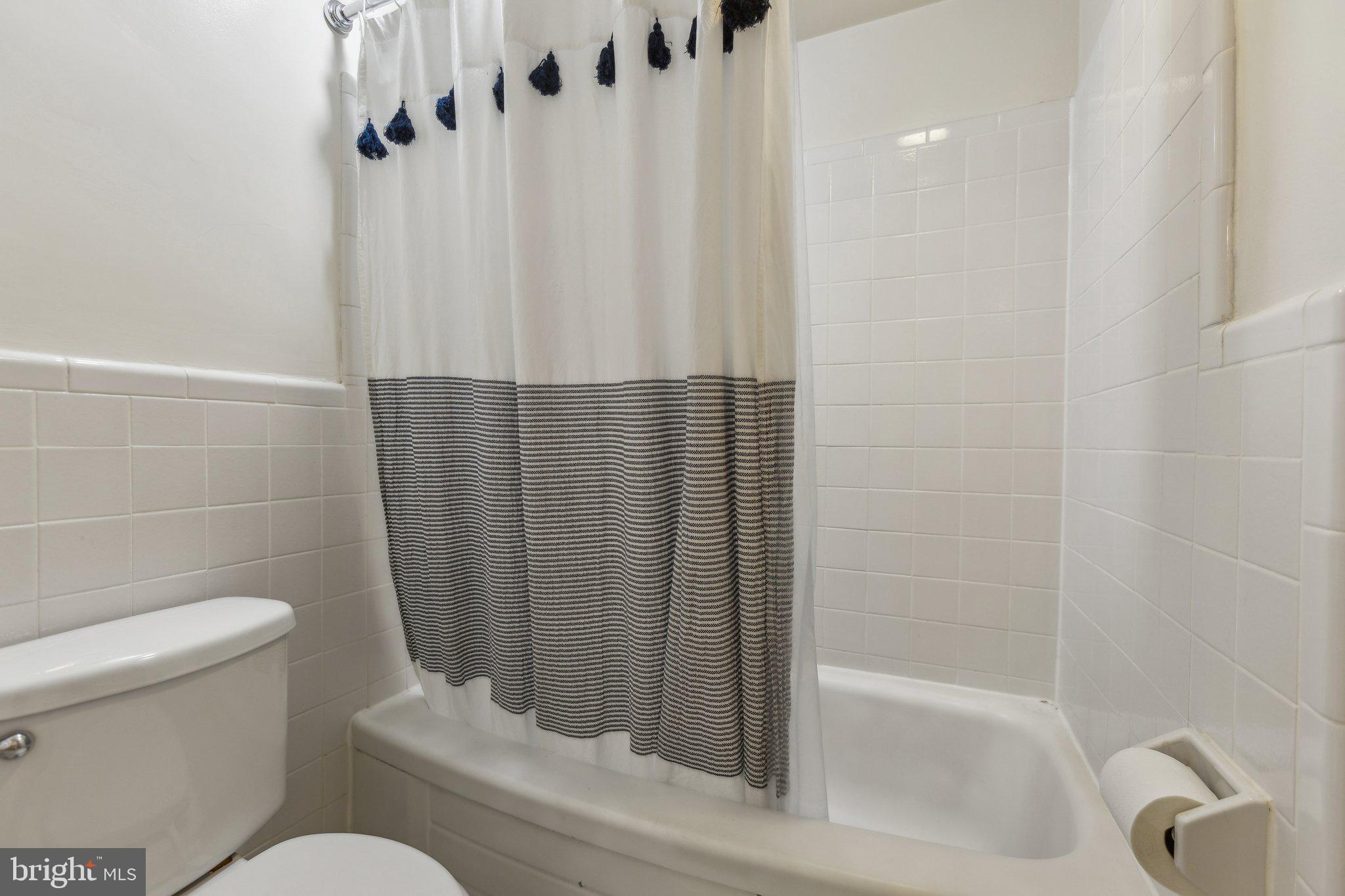 LOGAN CIRCLE - Residential