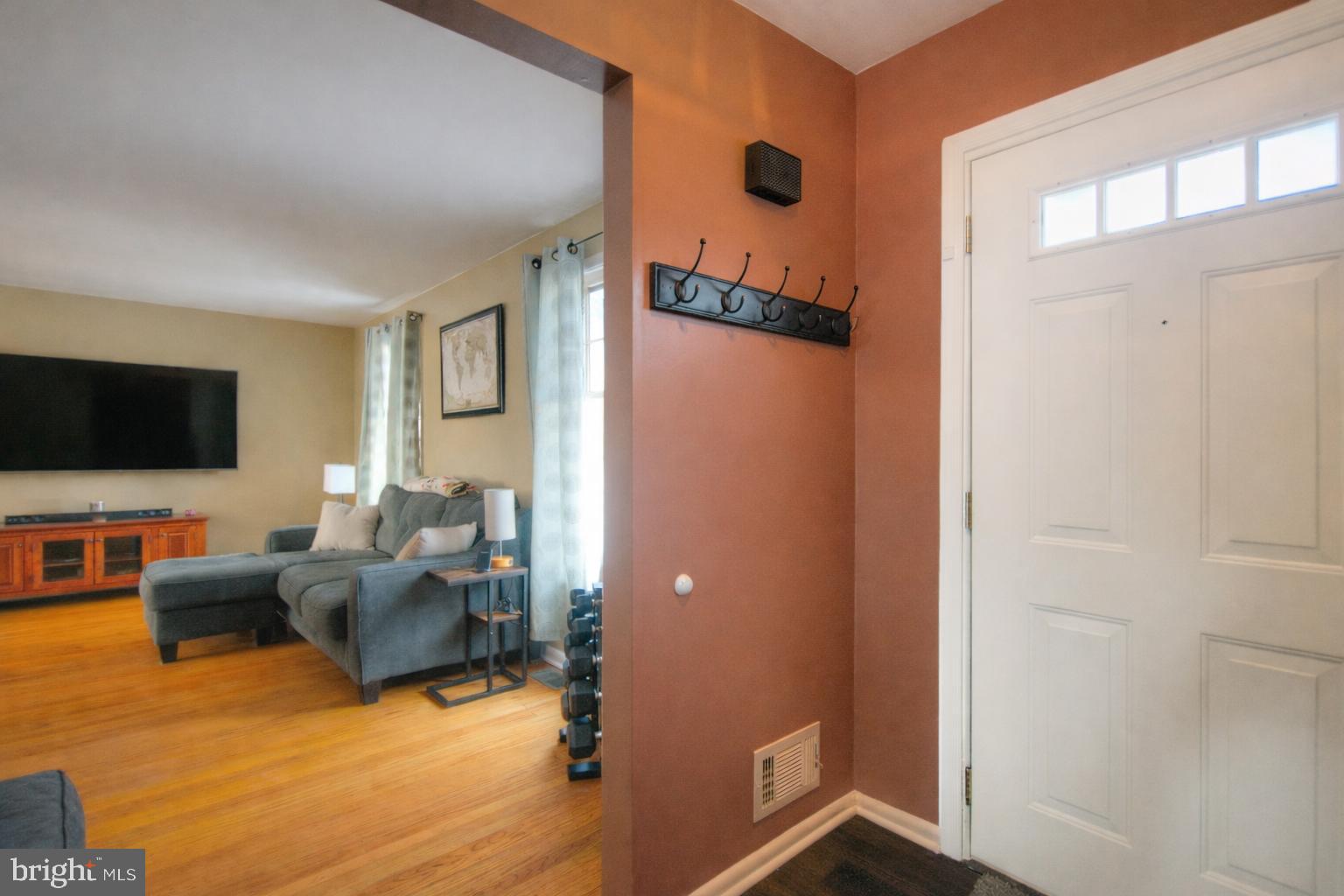 121 BOUND BROOK COURT