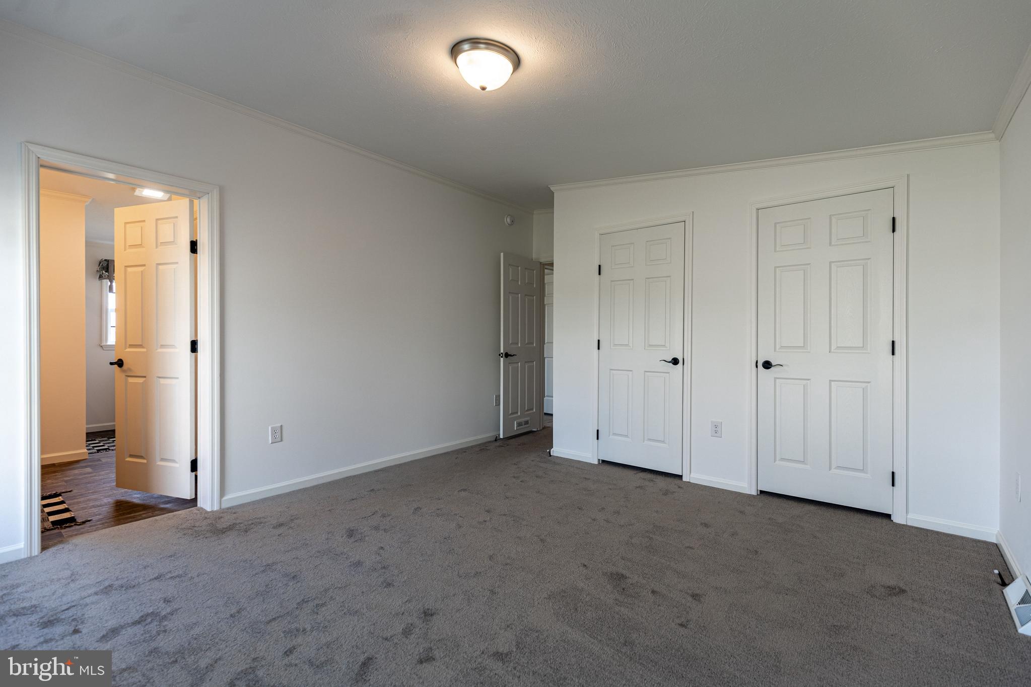 SHIPPENSBURG VILLAGE - Residential