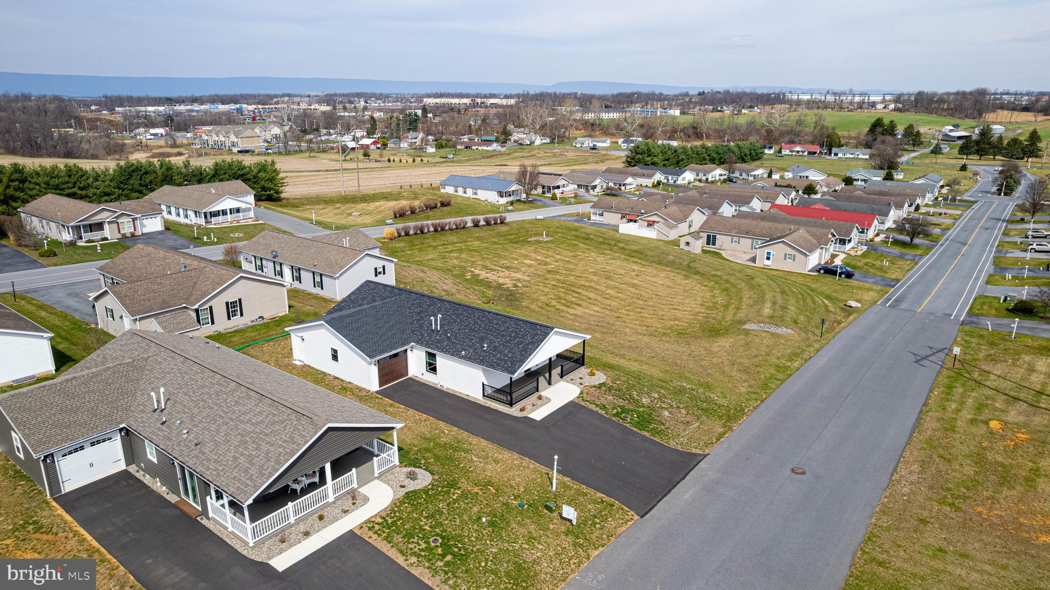 SHIPPENSBURG VILLAGE - Residential