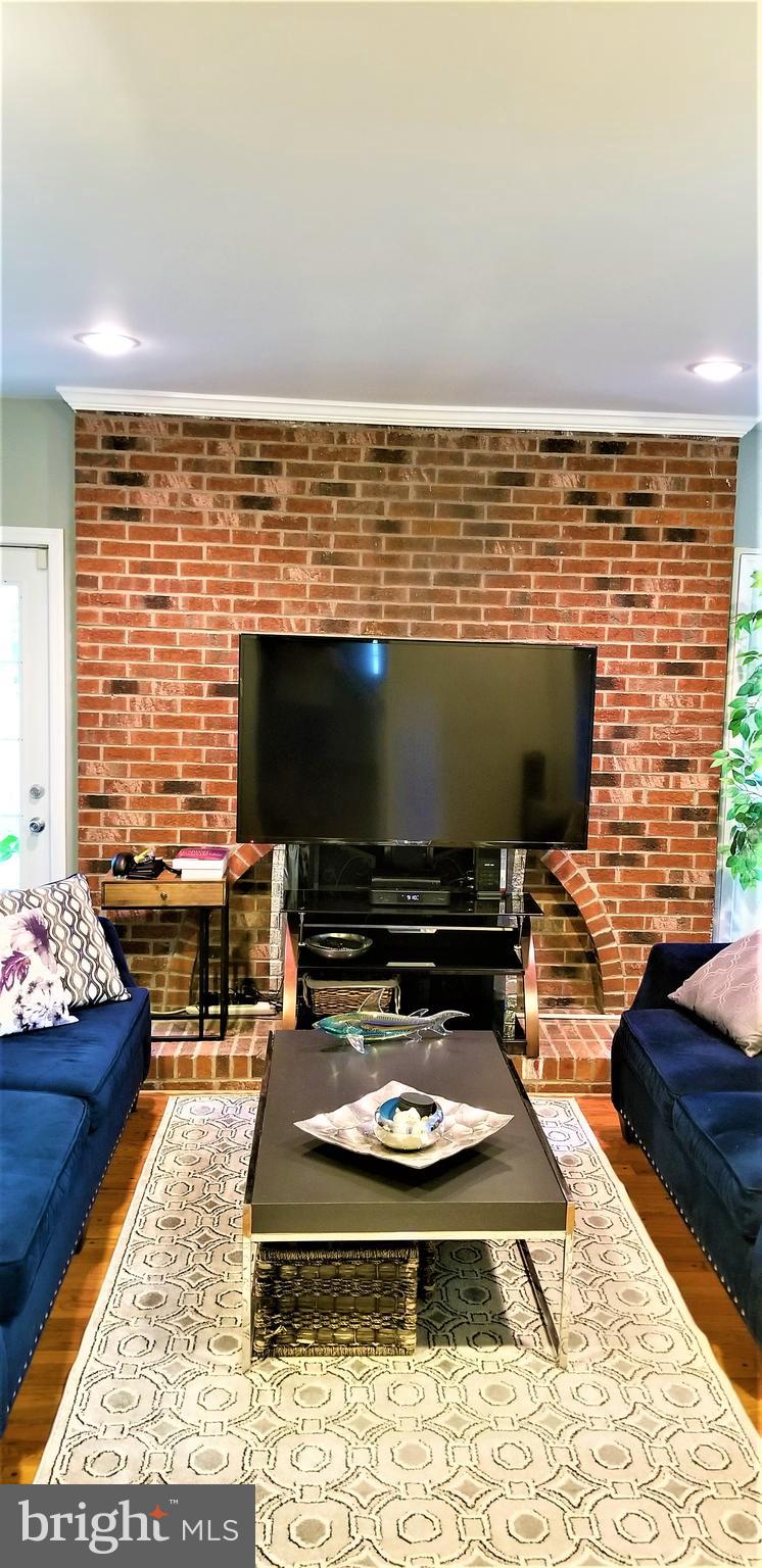 KIMBERLY WOODS - Residential