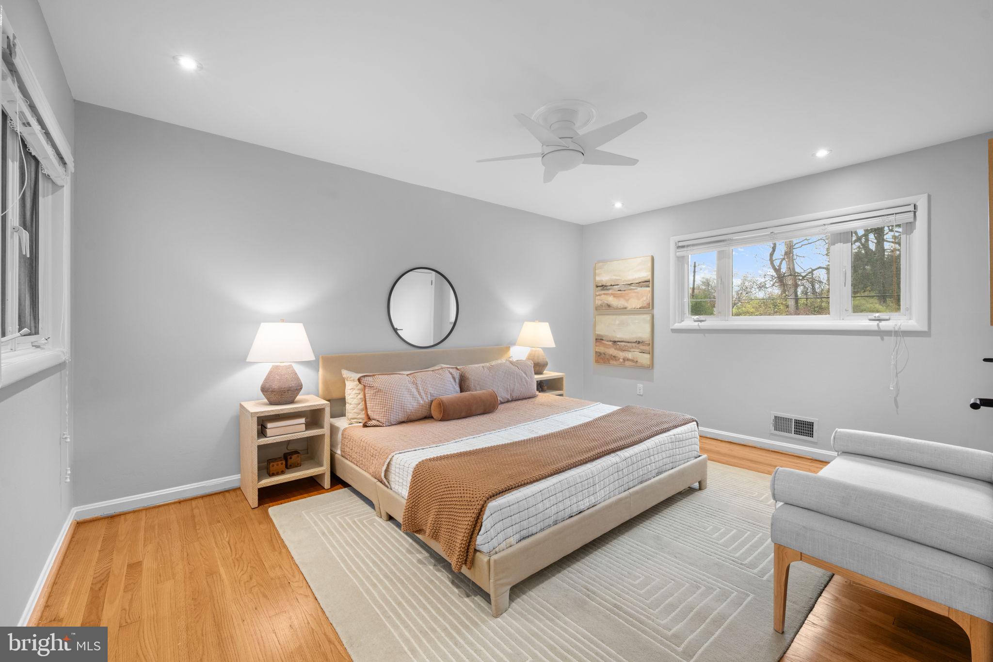 NORTH CHEVY CHASE - Residential