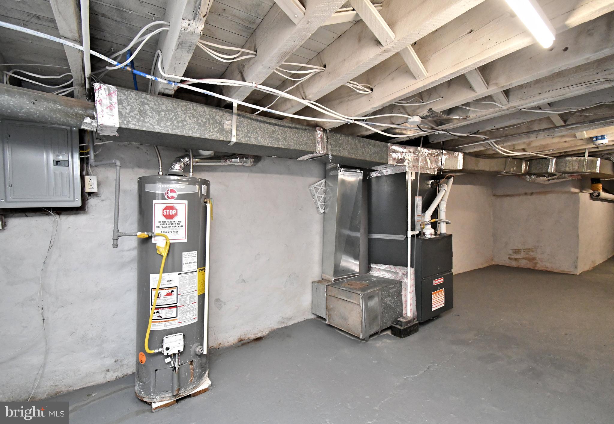 STRAWBERRY MANSION - Residential